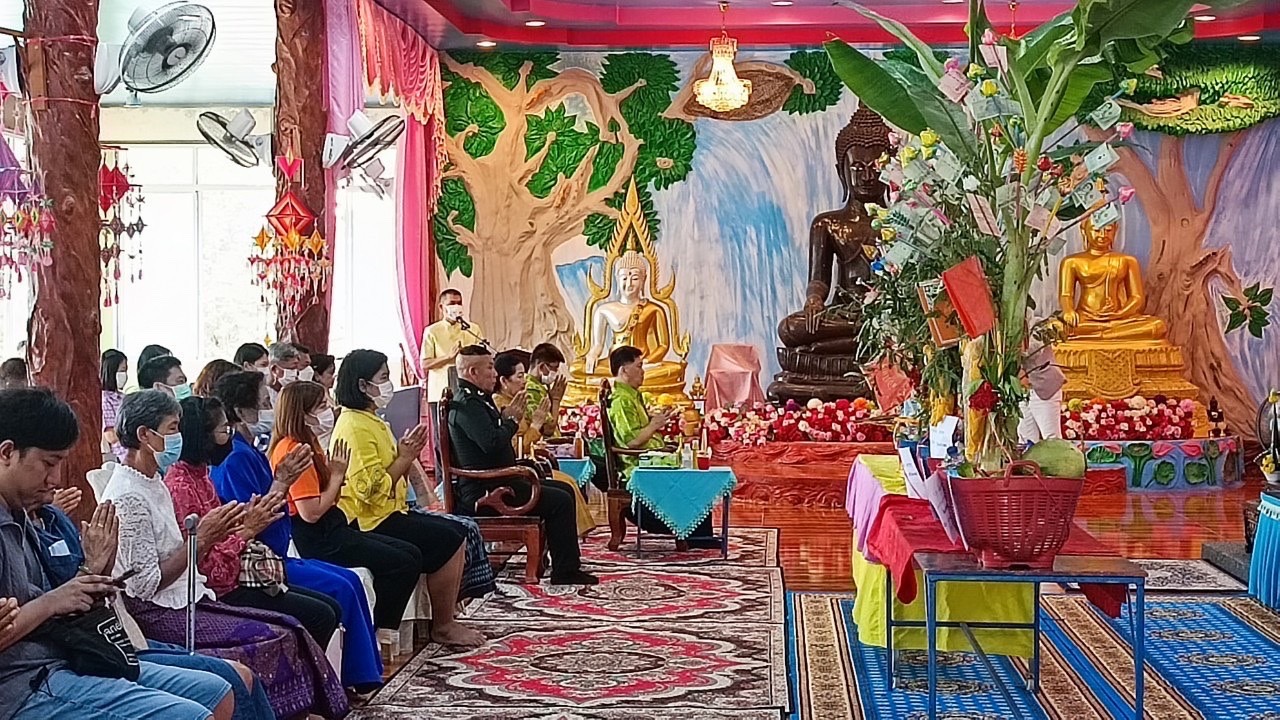 …พช.นครนายก  ร่วมเป็นส่วนหนึ่งในการทอดผ้าป่าสามัคคี