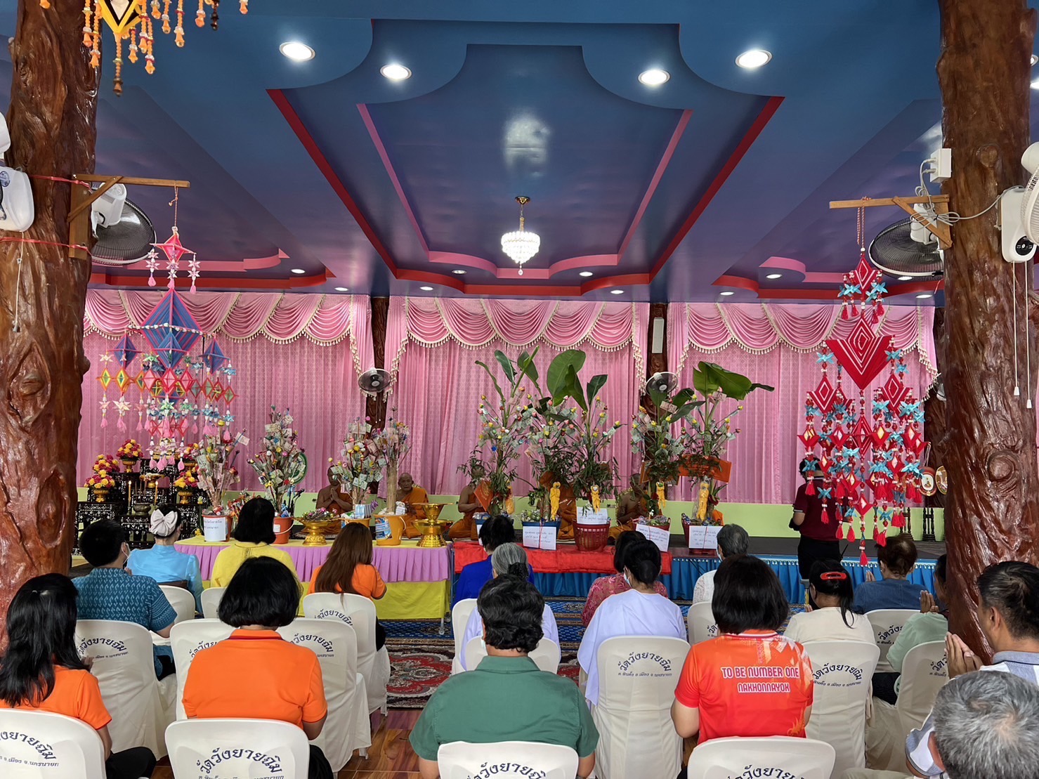 …พช.นครนายก  ร่วมเป็นส่วนหนึ่งในการทอดผ้าป่าสามัคคี