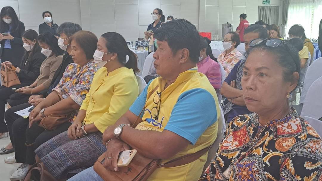 …พช.นครนายก ร่วมกิจกรรมการเจรจาธุรกิจพัฒนาตลาดสินค้าเกลือทะเลสมุทรสาครสู่สากล (ภาคตะวันออก ครั้งที่ 3-จังหวัดนครนายก)