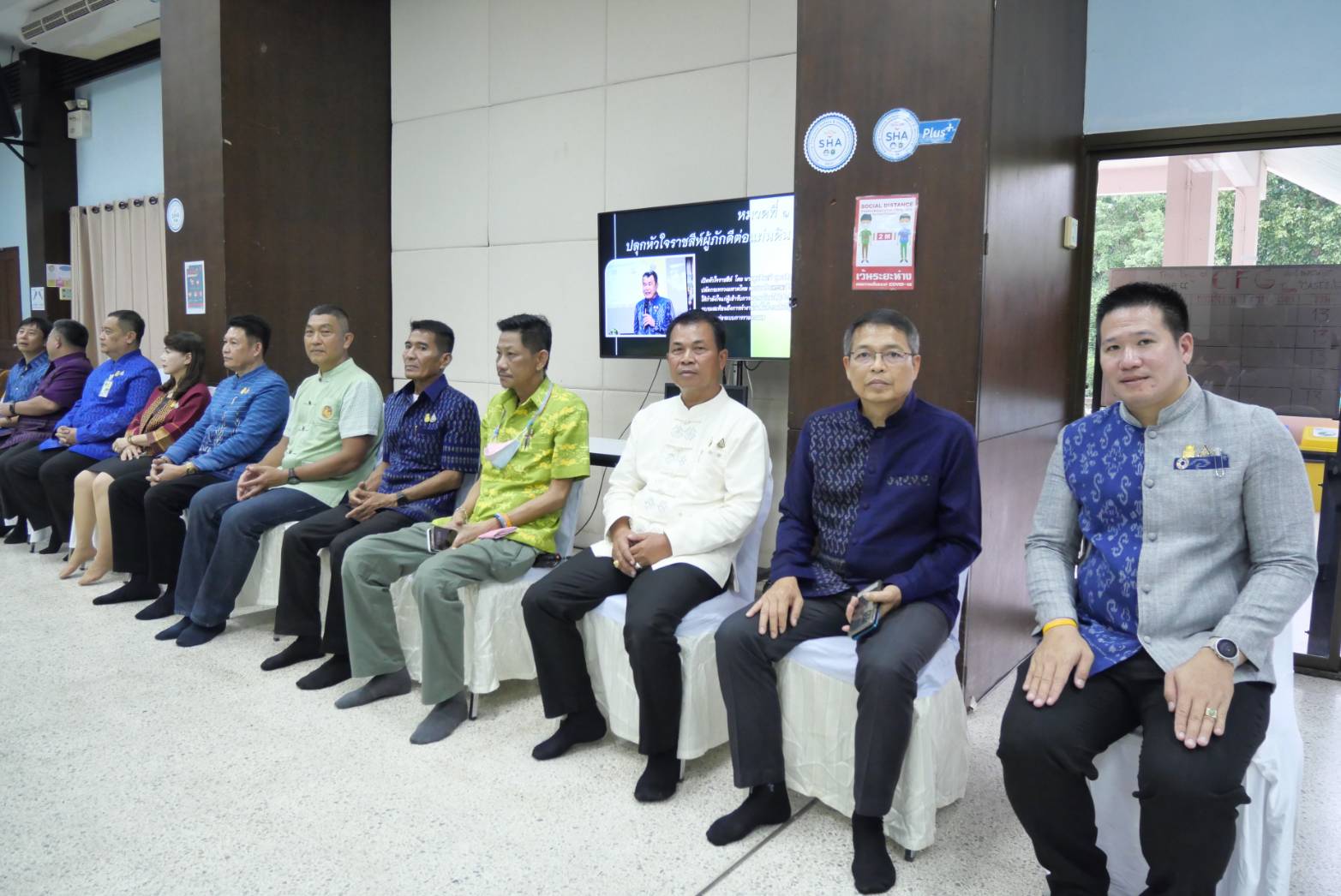 …พช.นครนายก ร่วมรับฟังสรุปผลการประเมินโครงการอบรมเสริมสร้างสมรรถนะผู้นำนักขับเคลื่อนยุทธศาสตร์นำการเปลี่ยนแปลงระดับอำเภอ Proficiency Enhancement Program for D-CAST (PEP for D-CASE)