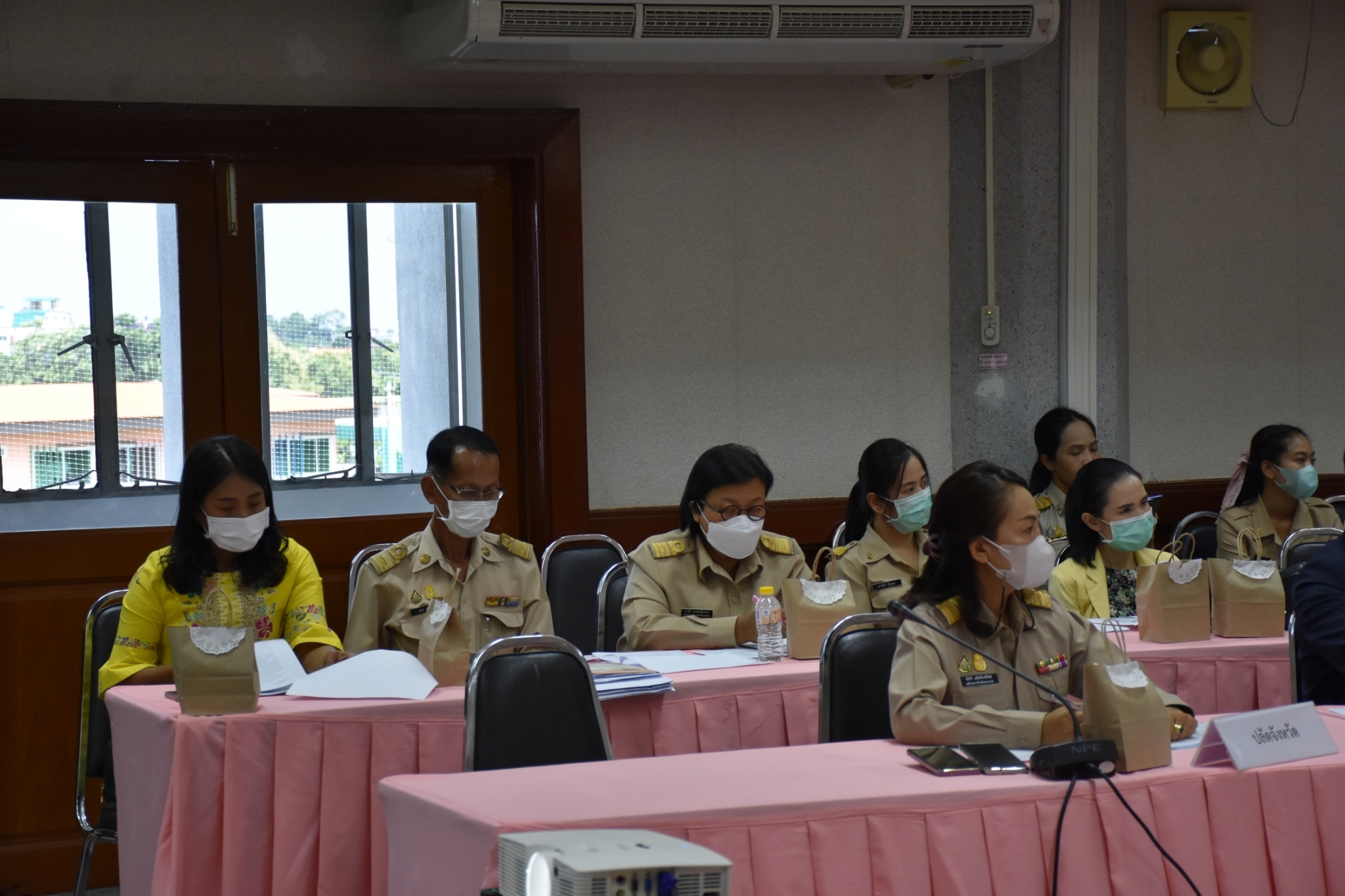 …พช.นครนายก เข้าร่วมชี้แจงในการประชุมคณะกรรมการเร่งรัดการเบิกจ่ายงบประมาณ และการใช้จ่ายภาครัฐของจังหวัดนครนายก ประจำปีงบประมาณ พ.ศ. 2566