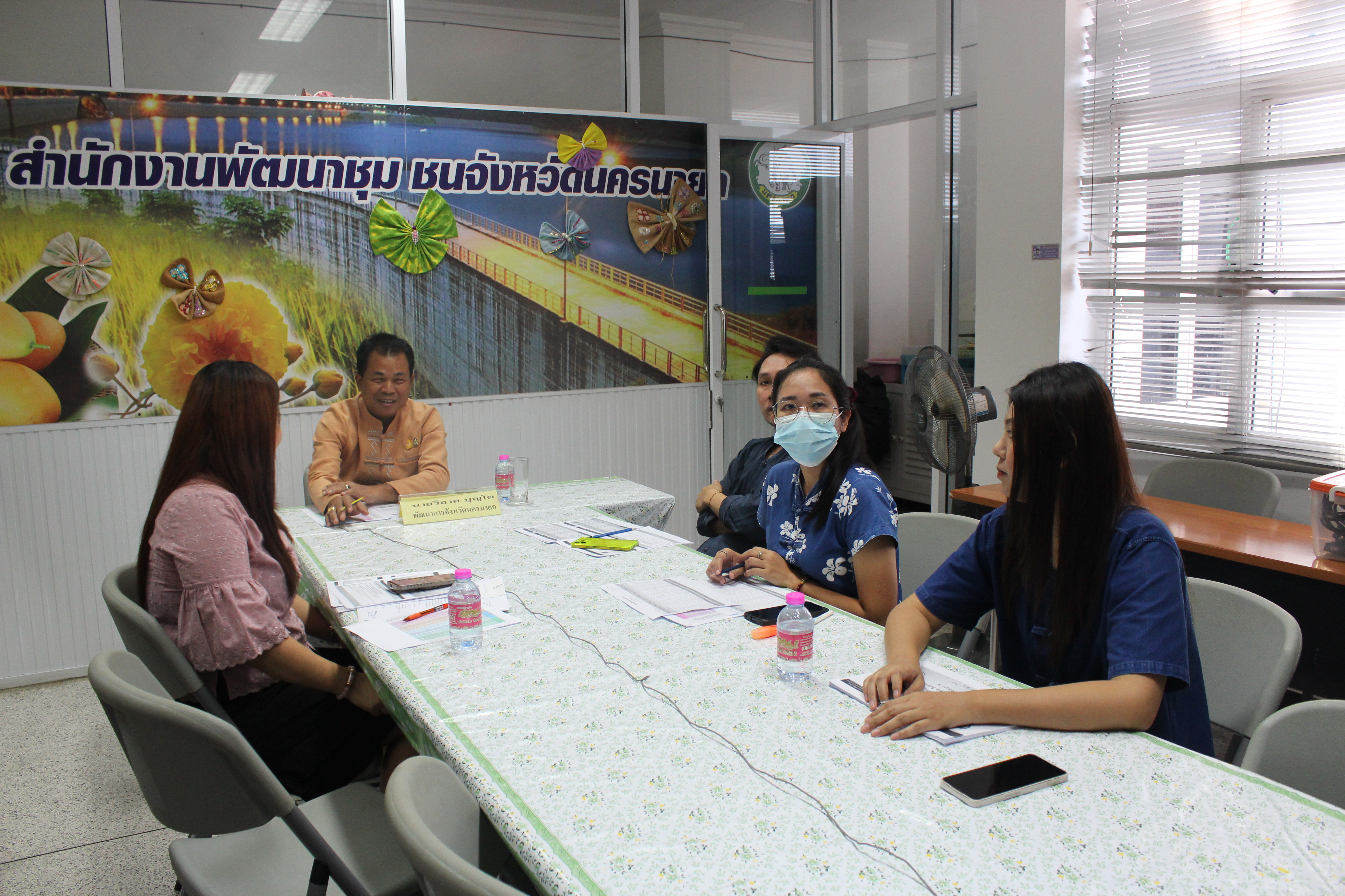 …พช.นครนายก ร่วมประชุมติดตามการดำเนินงานและการใช้จ่ายงบประมาณกองทุนพัฒนาบทบาทสตรี ประจำปีงบประมาณ พ.ศ.2566 ผ่านระบบวีดิทัศน์ทางไกล (Video Conference)