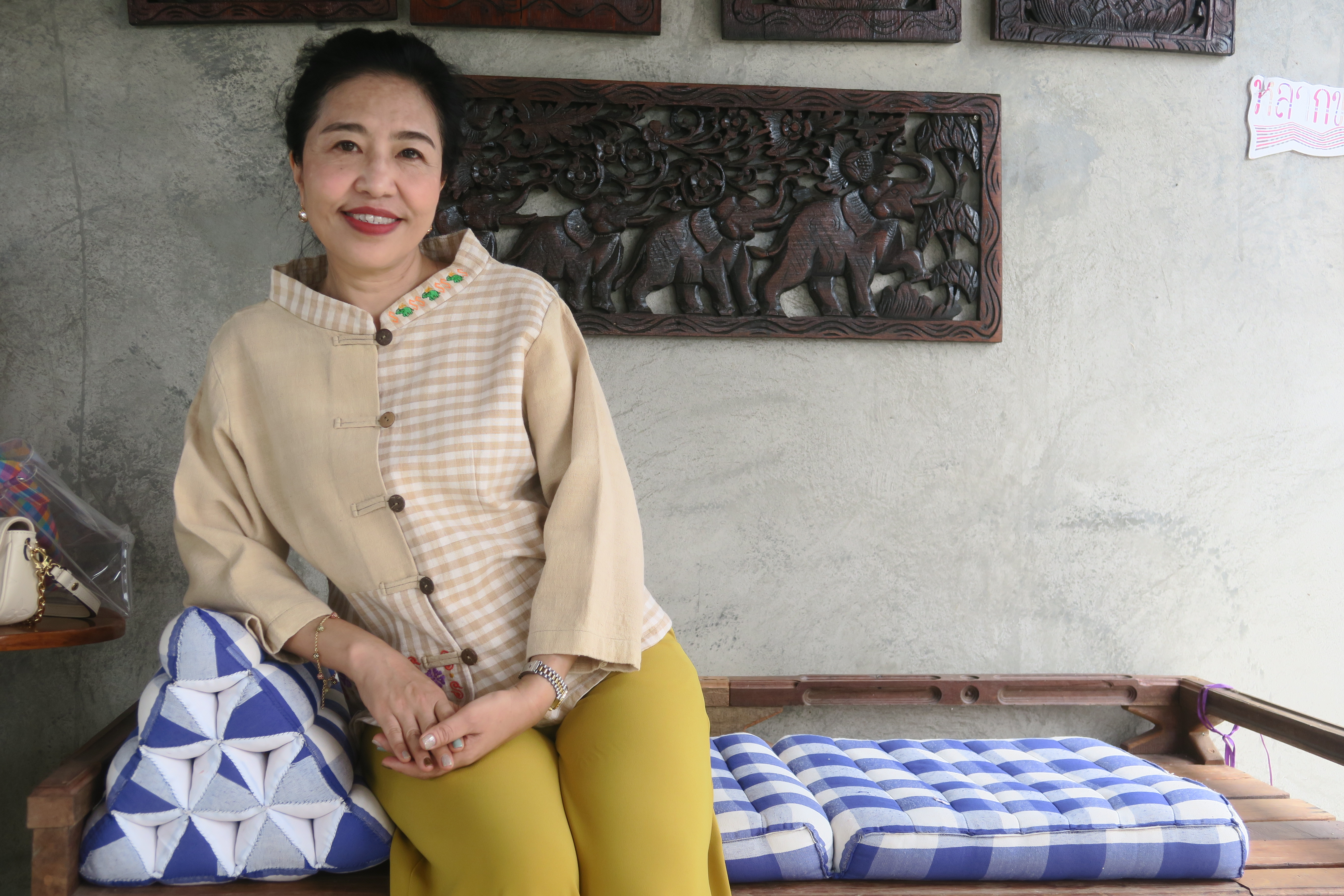 …พ่อเมืองนครนายกนำทีมลงพื้นที่เพื่อขับเคลื่อนกิจกรรม “ผ้าไทยใส่ให้สนุก”