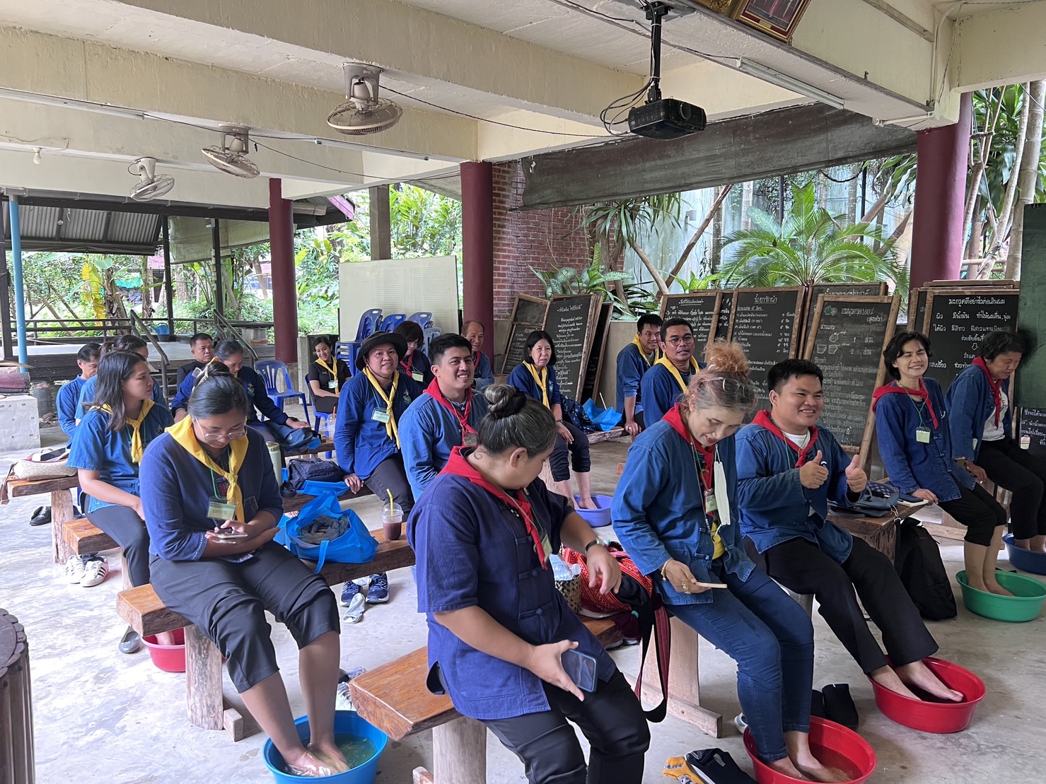 …พช.นครนายก ร่วมแลกเปลี่ยนวิทยากรจิตอาสาพัฒนาชุมชน โครงการพัฒนาเศรษฐกิจพอเพียงอย่างยั่งยืน