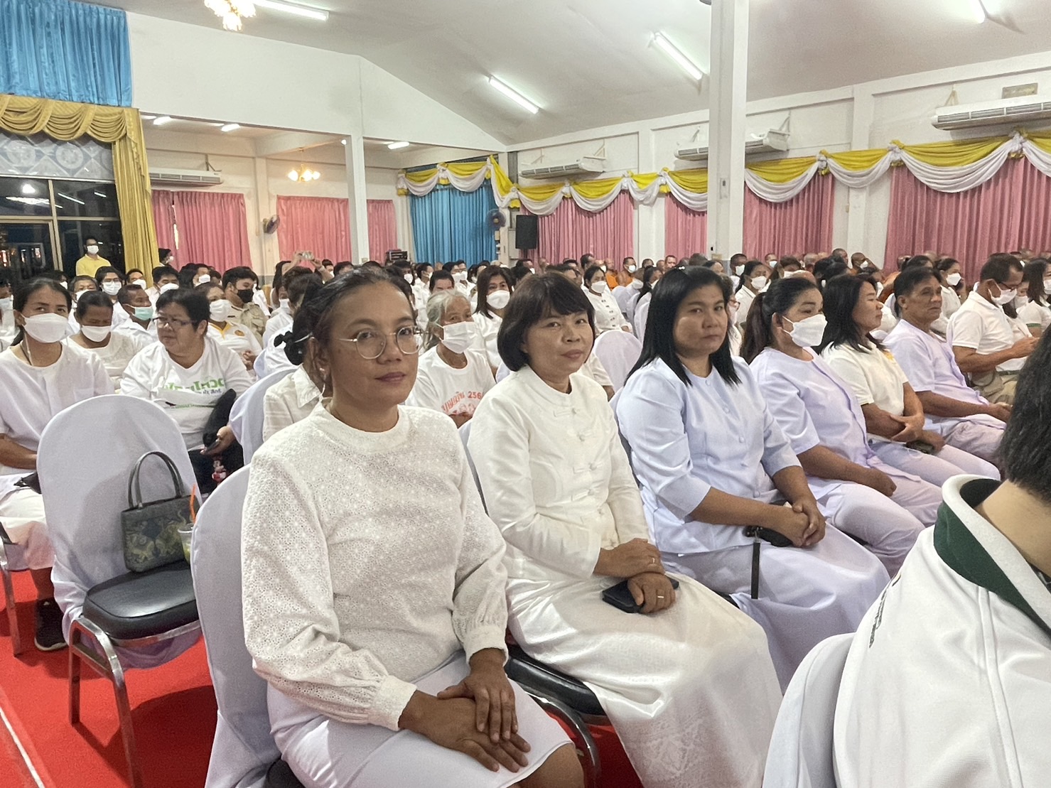 …พช.นครนายก ร่วมพิธีเจริญพระพุทธมนต์เฉลิมพระเกียรติพระบาทสมเด็จพระเจ้าอยู่หัว สมเด็จพระนางเจ้าสิริกิติ์ พระบรมราชินีนาถ พระบรมราชชนนีพันปีหลวง สมเด็จพระนางเจ้าฯ พระบรมราชินี และสมเด็จพระเจ้าลูกเธอ เจ้าฟ้าพัชรกิติยาภา นเรนทิราเทพยวดี กรมหลวงราชสาริณีสิริพัชร มหาวัชรราชธิดา ประจำปีพุทธศักราช 2566