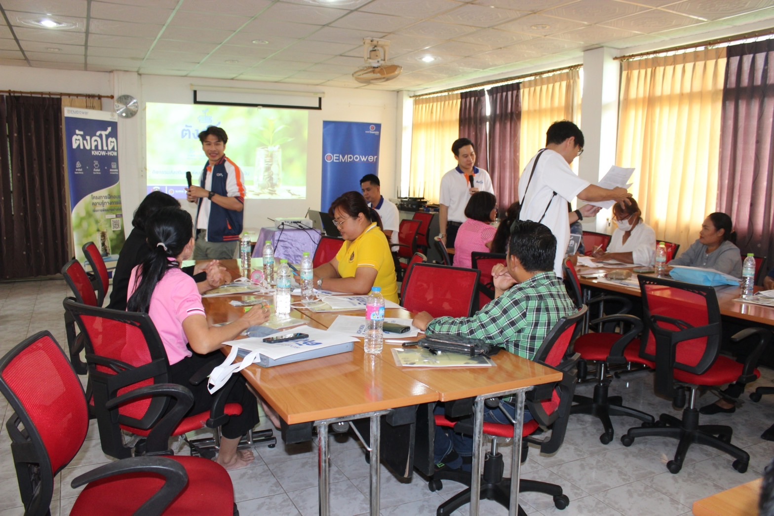 …พช  นครนายก : ประชุมเชิงปฏิบัติการส่งเสริมศักยภาพเครือข่ายกลุ่มออมทรัพย์เพื่อการผลิตระดับจังหวัด