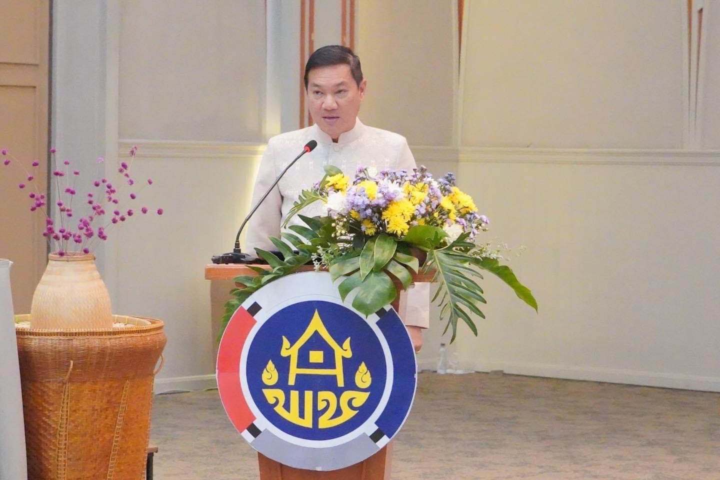 …พช.นครนายก ร่วมพิธีเปิดการประกวดผ้าลายพระราชทาน “ผ้าลายดอกรักราชกัญญา” จุดภาคกลาง