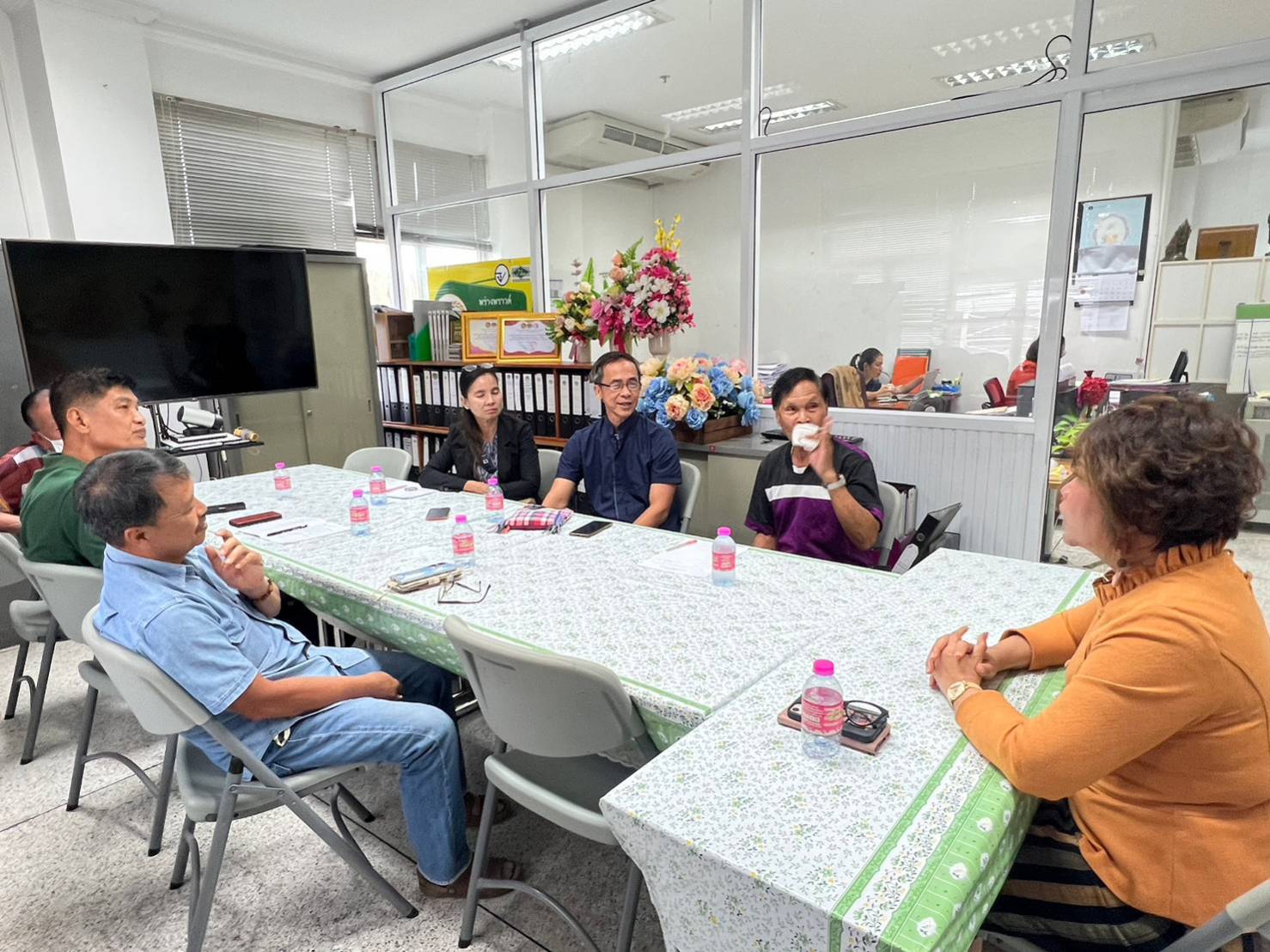 …พช.นครนายก ดำเนินกิจกรรมถอดบทเรียน การทดสอบตลาดและกิจกรรมสนับสนุนผู้ผลิต ผู้ประกอบการ OTOP และผลิตภัณฑ์ชุมชน ร่วมแสดง จำหน่ายและเจรจาจับคู่ธุรกิจ