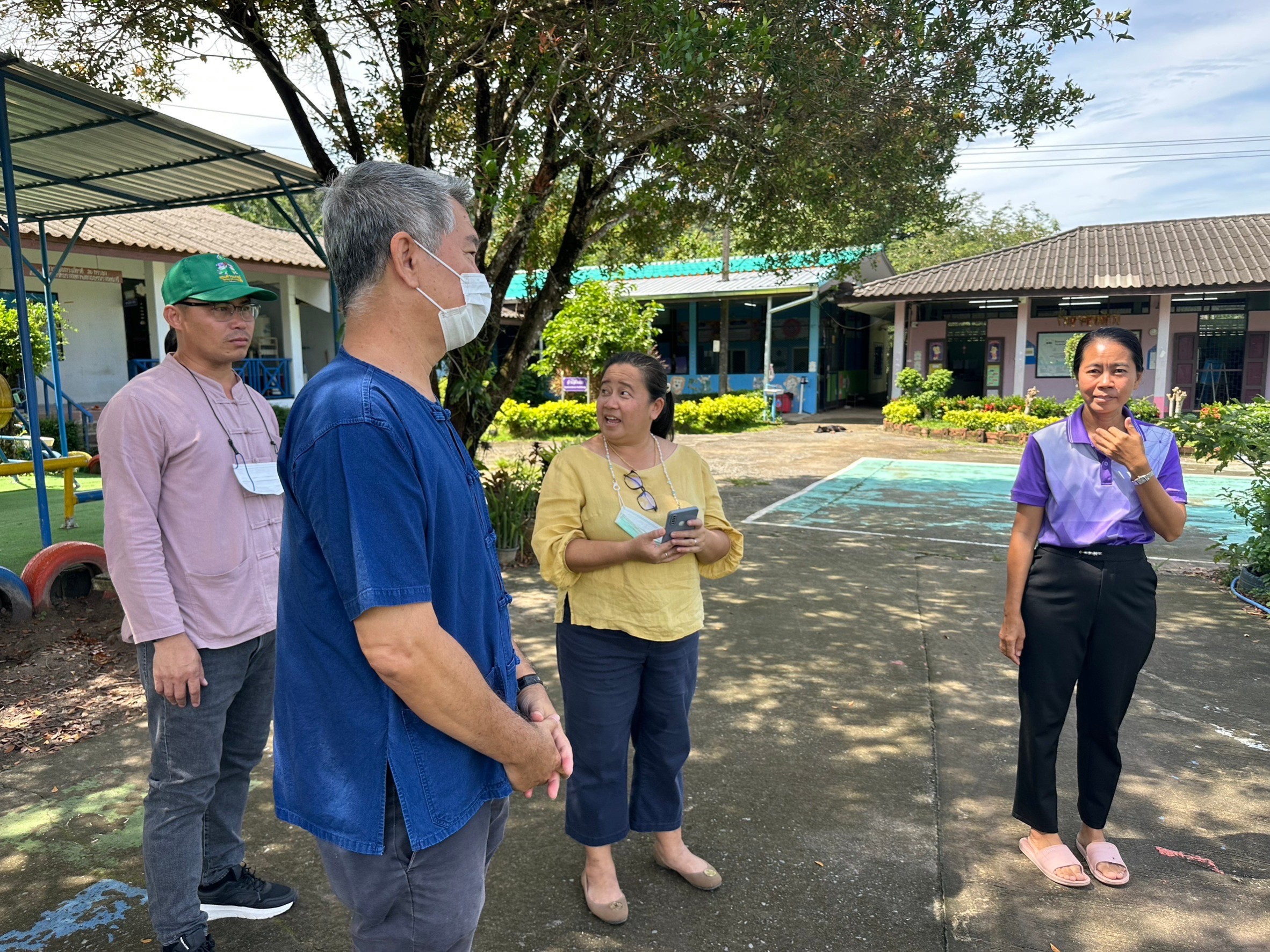 …พช.นครนายก ลงพื้นที่ติดตามการดำเนินงานโครงการพัฒนาคุณภาพด้านการศึกษาและเพิ่มทักษะการประกอบอาชีพ ประจำปี พ.ศ.2566 และโครงการ 30 ตารางวา แก้จน สร้างความมั่นคงทางอาหาร ด้วยหลักปรัชญาของเศรษฐกิจพอเพียง