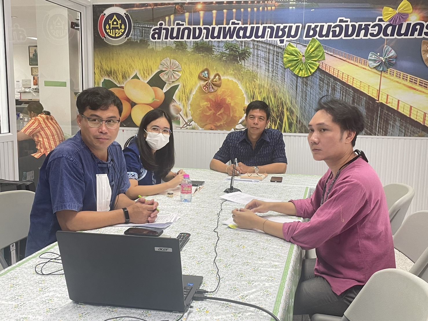 …พช.นครนายก ร่วมประชุมคณะทำงานดำเนินการจัดทำผังการใช้ประโยชน์ที่ดิน แบบรูปรายการ และประมาณการราคาในพื้นที่จังหวัดนำร่องการขับเคลื่อนเขตพัฒนาเศรษฐกิจพอเพียง (SEDZ) ด้วยโมเดลเศรษฐกิจใหม่ ผ่านระบบทางไกล ออนไลน์ Zoom Cloud Meeting