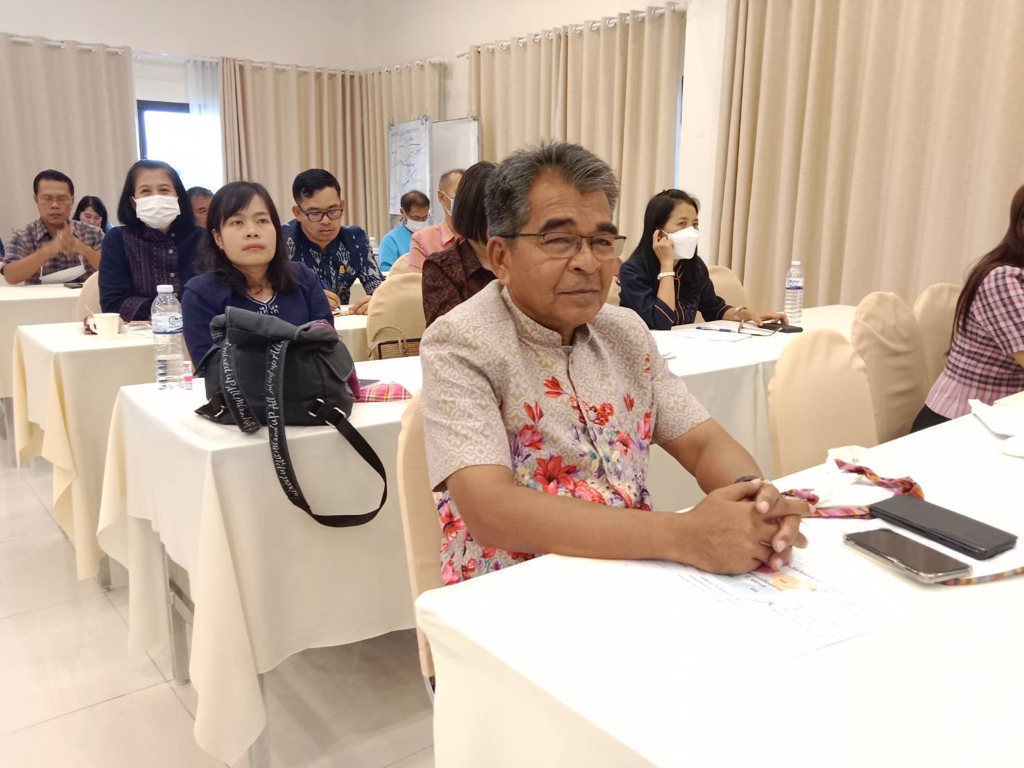 …พจ.นครนายก นำทีม หนก./พอ. วางแผนขับเคลื่อนงานพัฒนาชุมชน ปี 2567 ในการประชุมเชิงปฏิบัติการตรวจติดตามผลการดำเนินงานของหน่วยตรวจรับรายไตรมาส ครั้งที่ 4/2566 วันสุดท้ายของโครงการฯ