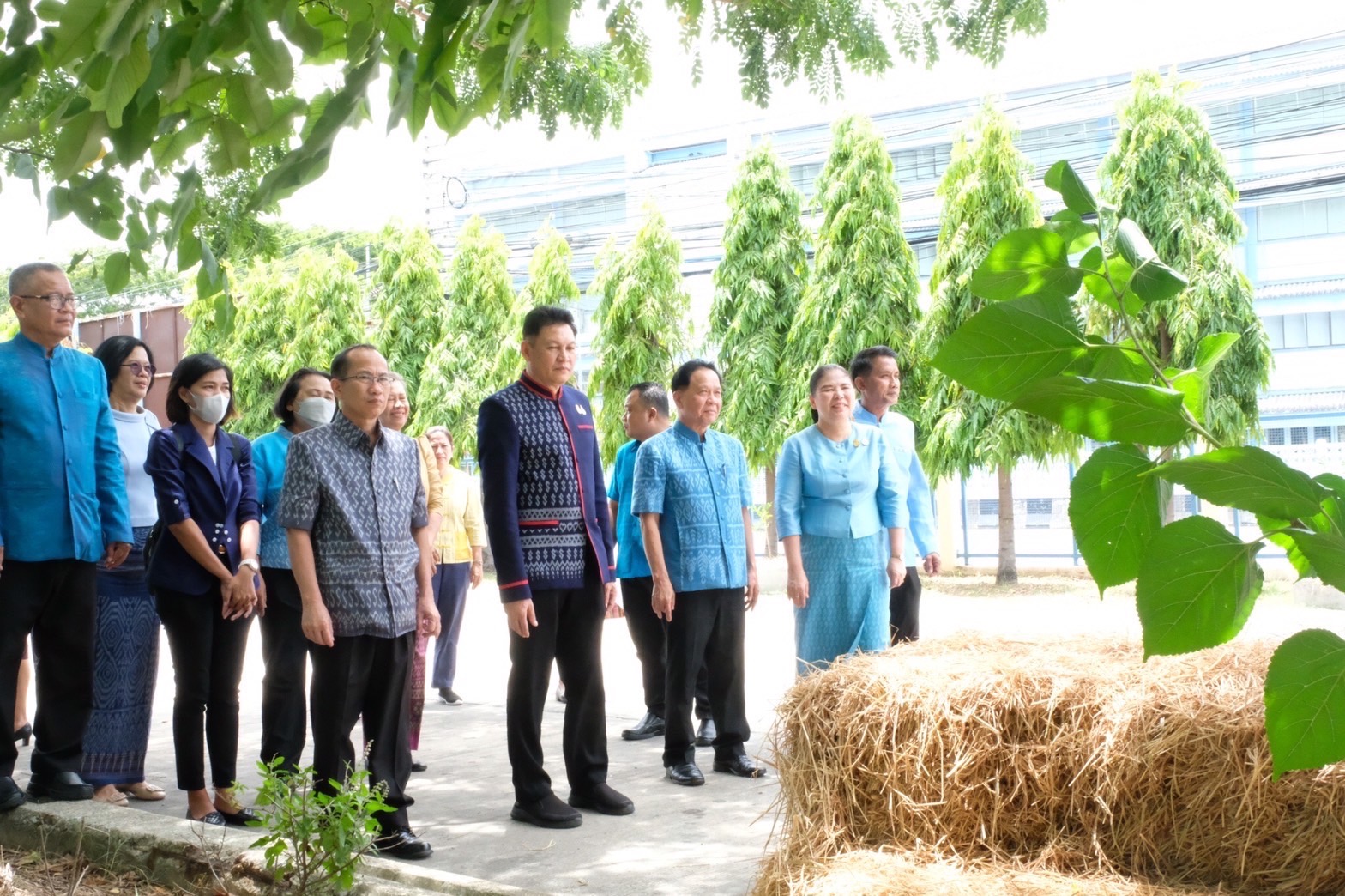 …พจ.นครนายก นำทีม หนก./พอ. วางแผนขับเคลื่อนงานพัฒนาชุมชน ปี 2567 ในการประชุมเชิงปฏิบัติการตรวจติดตามผลการดำเนินงานของหน่วยตรวจรับรายไตรมาส ครั้งที่ 4/2566 วันสุดท้ายของโครงการฯ