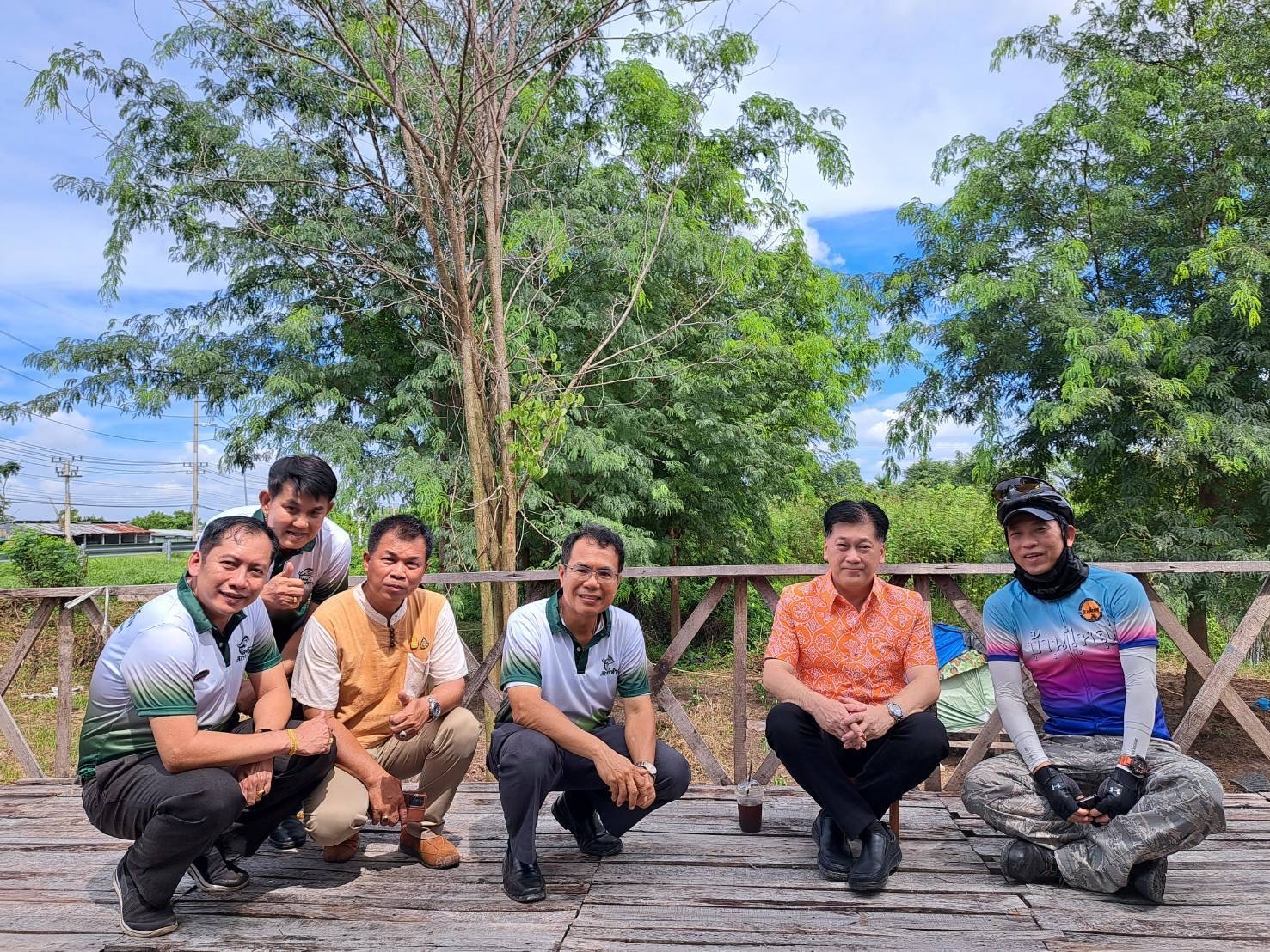 …พช.นครนายก ร่วมเปิดตลาดสถานีท่าช้าง เพื่อส่งเสริมการกระตุ้นทางเศรษฐกิจของชุมชน ของวิสาหกิจชุมชนจังหวัดนครนายก