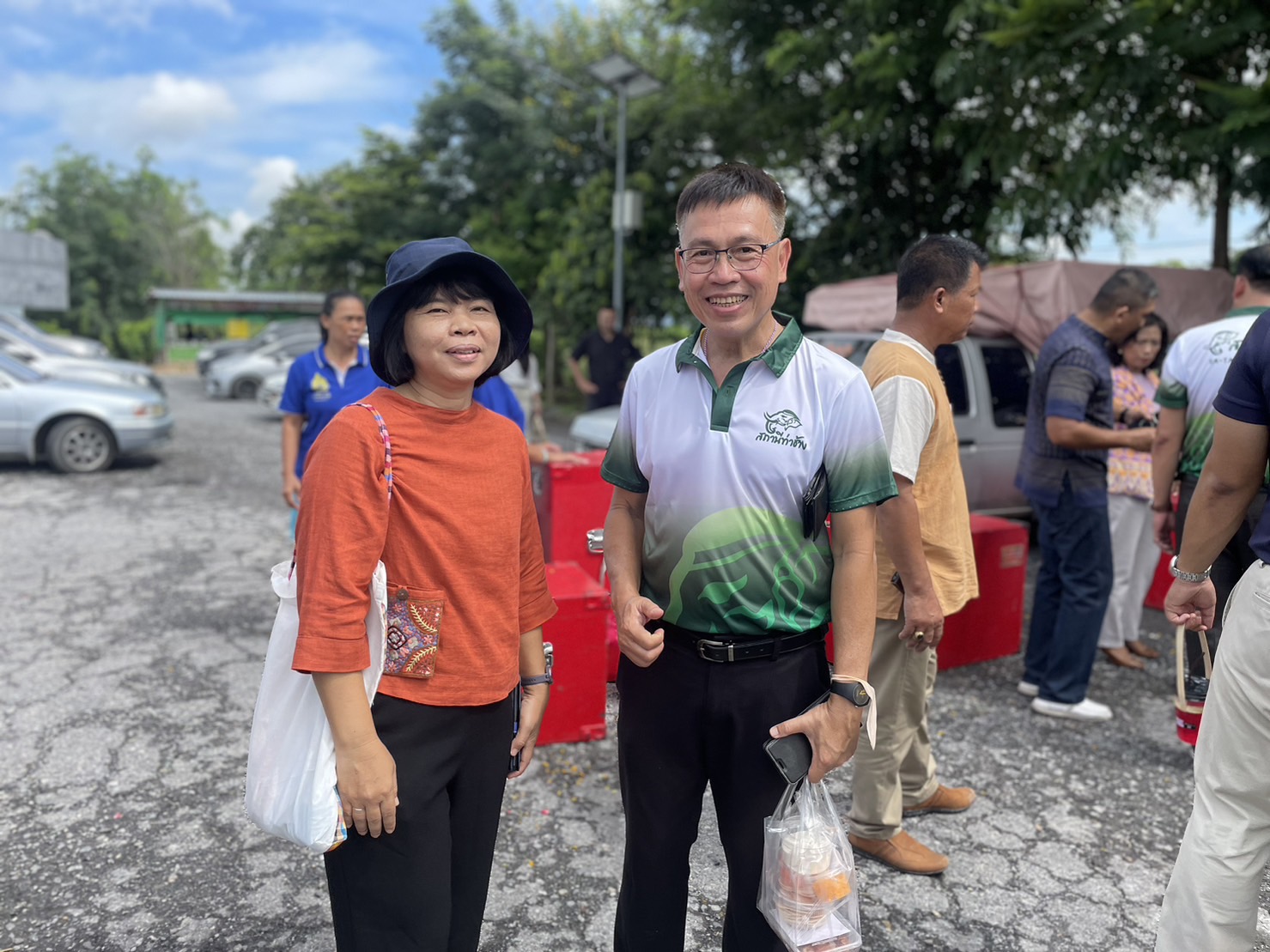 …พช.นครนายก ร่วมเปิดตลาดสถานีท่าช้าง เพื่อส่งเสริมการกระตุ้นทางเศรษฐกิจของชุมชน ของวิสาหกิจชุมชนจังหวัดนครนายก