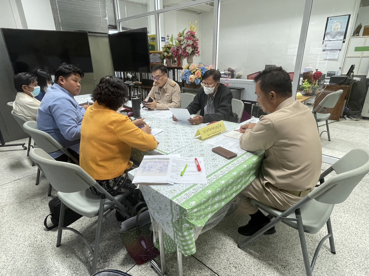 …พจ.นครนายกประชุมเตรียมความพร้อมในการจัดพิธีมอบเงินพระราชทานขวัญถุงกองทุนแม่ของแผ่นดินจังหวัดนครนายก ปี 2566