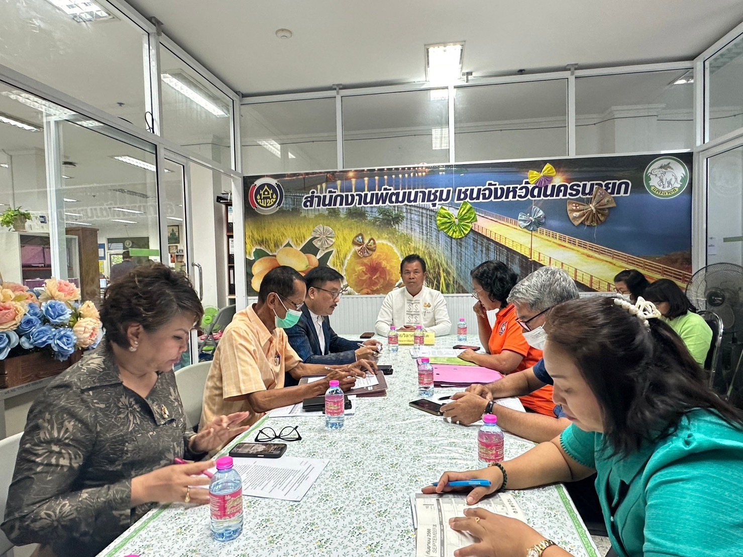 …พจ.นครนายก ประชุมเตรียมความพร้อมในการจัดพิธีมอบเงินพระราชทานขวัญถุงกองทุนแม่ของแผ่นดินจังหวัดนครนายก ปี 2566