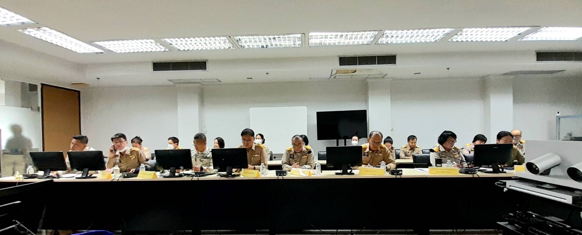 …พช.นครนายก ร่วมประชุมหัวหน้าส่วนราชการ หัวหน้าหน่วยงานรัฐวิสาหกิจ ในสังกัดกระทรวงมหาดไทย ประจำจังหวัดนครนายก ครั้งที่ 9/2566