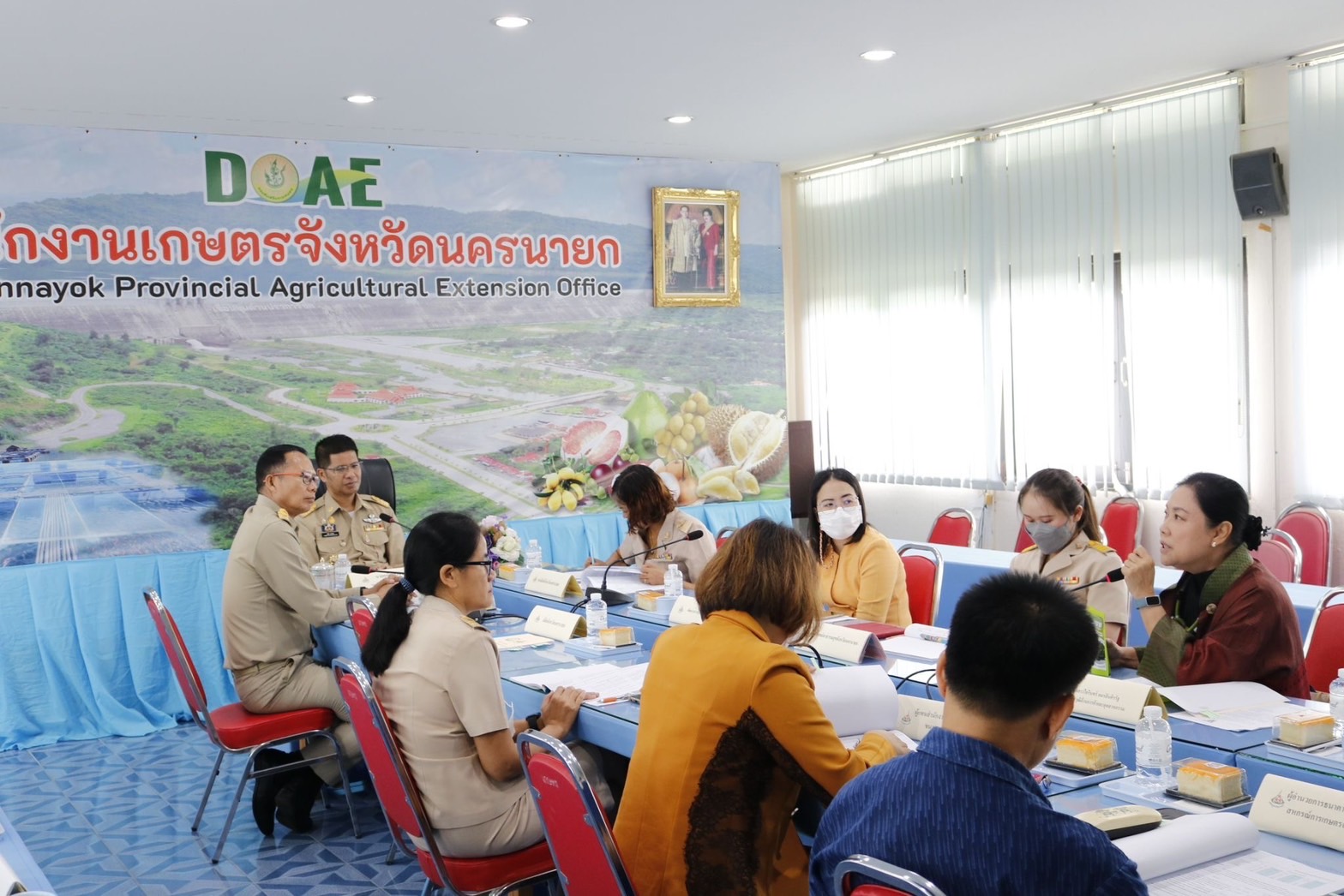 …พช.นครนายกเข้าร่วมการประชุมโครงการประชุมรับฟังความคิดเห็นร่างแผนพัฒนากลุ่มจังหวัดภาคตะวันออก 2 (จันทบุรี ตราด นครนายก ปราจีนบุรี สระแก้ว) พ.ศ.2566-2570 (ฉบับทบทวน ประจำปีงบประมาณ พ.ศ.2568) ร่างแผนปฎิบัติราชการประจำปีงบประมาณ พ.ศ.2568 และการปรับปรุงวัตถุประสงค์และทิศทางการพัฒนาในอนาคต ของกลุ่มจังหวัดภาคตะวันออก 2 ในระยะ 5 ปี (พ.ศ.2566-2570)