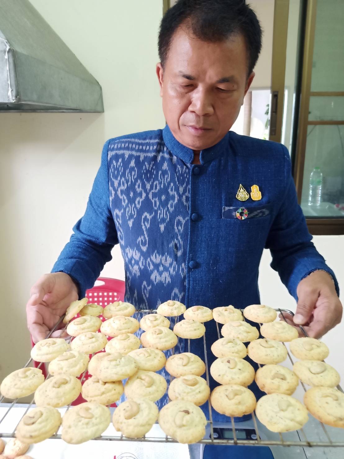 …พช.นครนายก ลงพื้นที่ร่วมกับมหาวิทยาลัยเทคโนโลยีราชมงคลธัญบุรี เพื่อติดตามการดำเนินงานทุน“คูปองวิทย์เพื่อโอทอป” ปี 2566