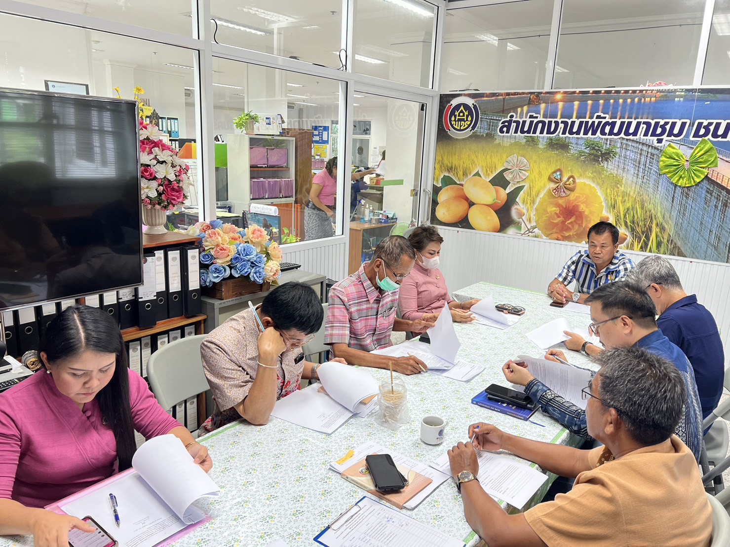 …พช.นครนายกร่วมประชุมคณะกรรมการกลั่นกรองผลการปฏิบัติราชการของข้าราชการพลเรือนสามัญสังกัดกรมการพัฒนาชุมชน จังหวัดนครนายก