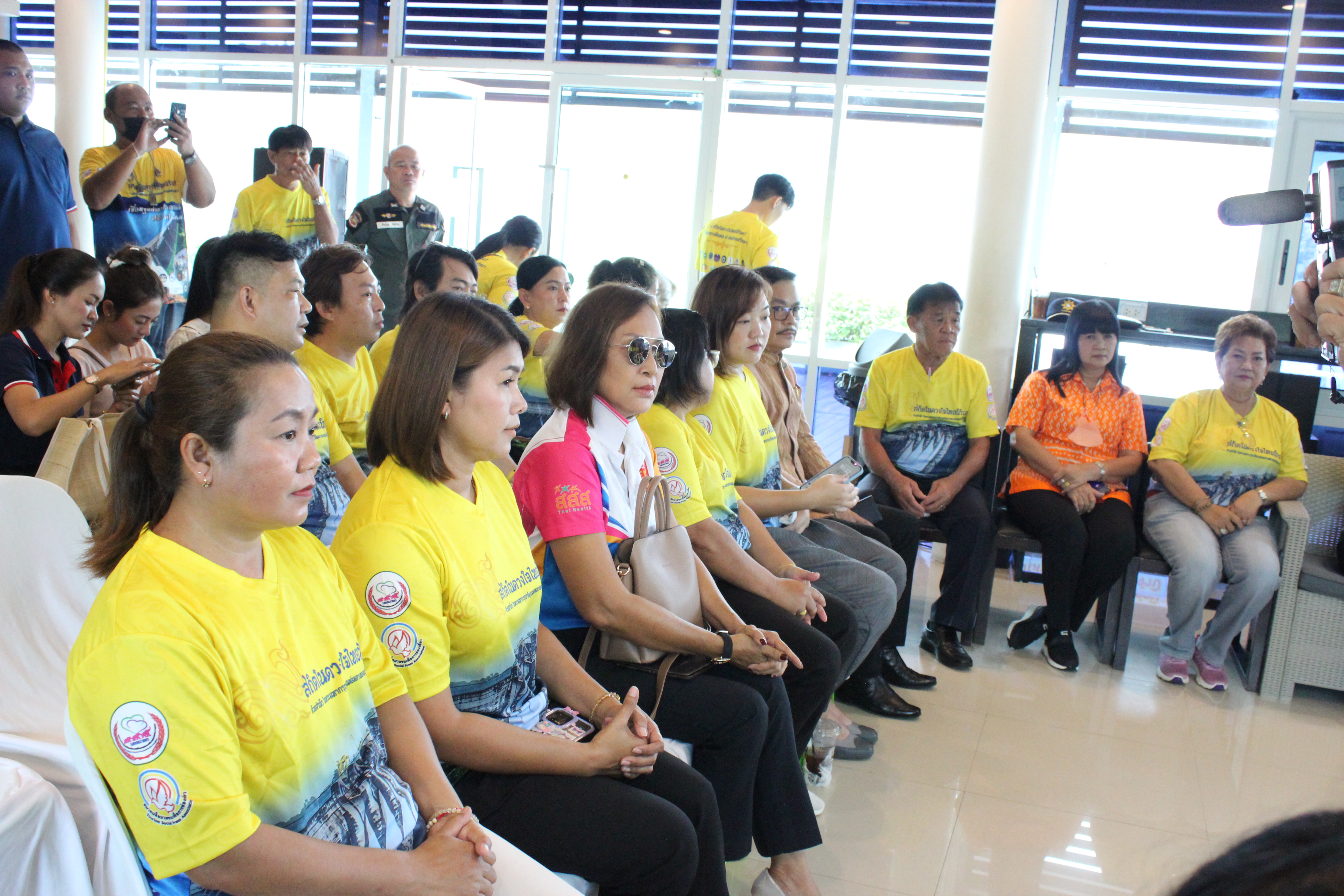 พช.นครนายก ร่วมงานแถลงข่าวการจัดงานประเพณีใส่บาตรเพื่อพ่อ ประจำปี 2566