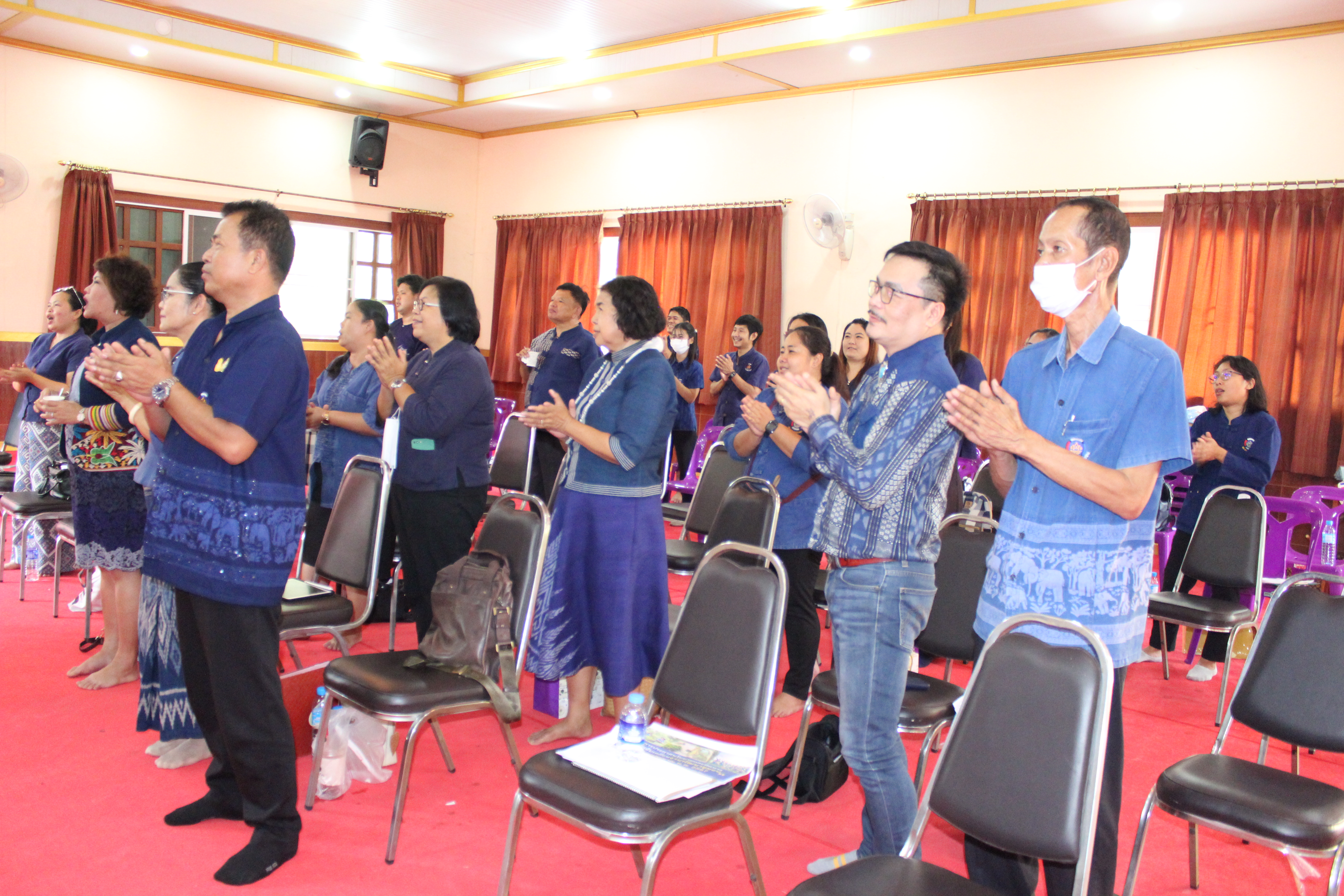 …พช.นครนายก ร่วมกิจกรรมวันคล้ายวันก่อตั้งกรมการพัฒนาชุมชน ครบรอบ 61 ปี และร่วมรับฟังการถ่ายทอดการประชุมทาง TV พช.