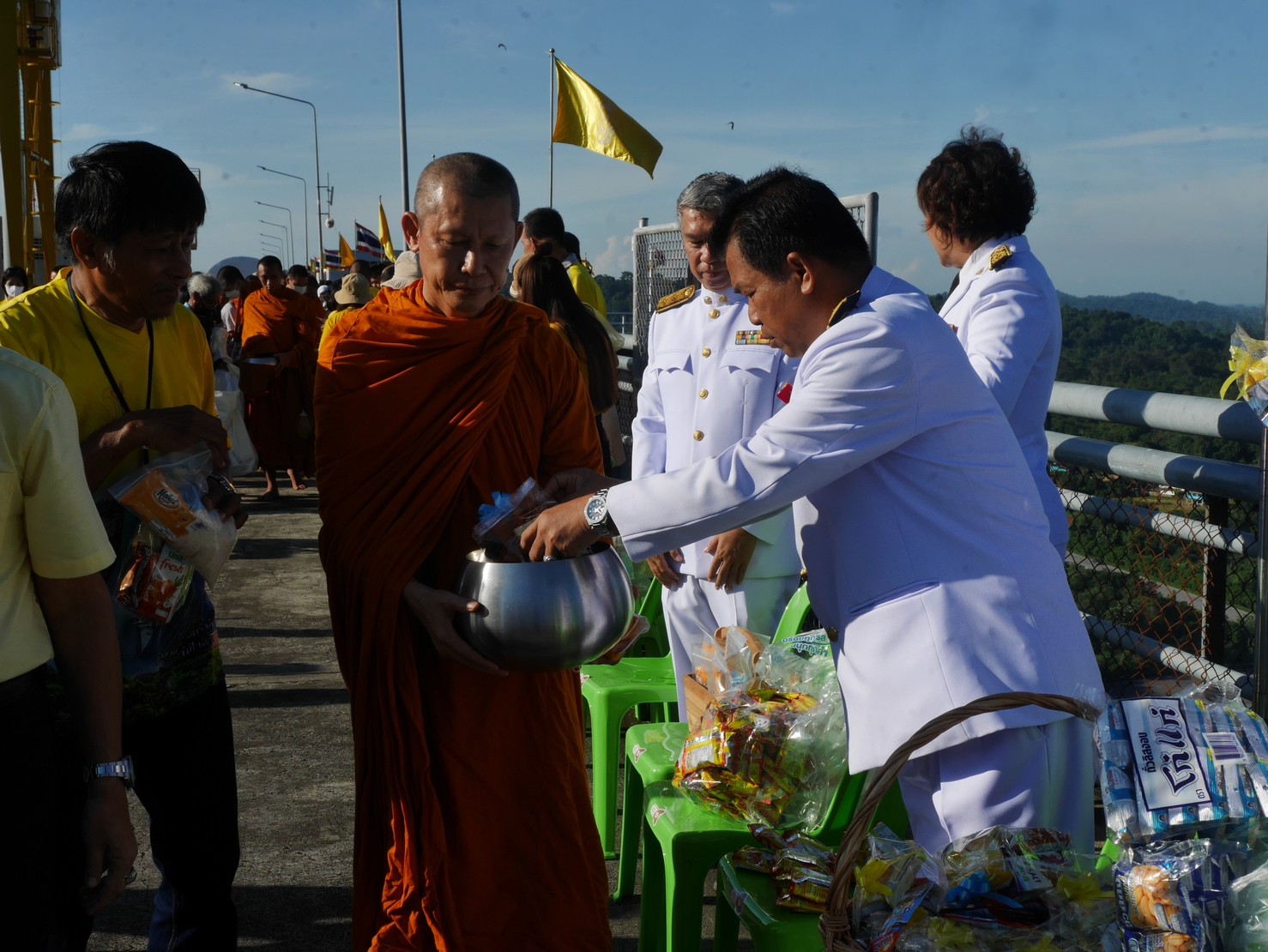 …พช.นครนายก ร่วมกิจกรรมเนื่องในวันนวมินทรมหาราช