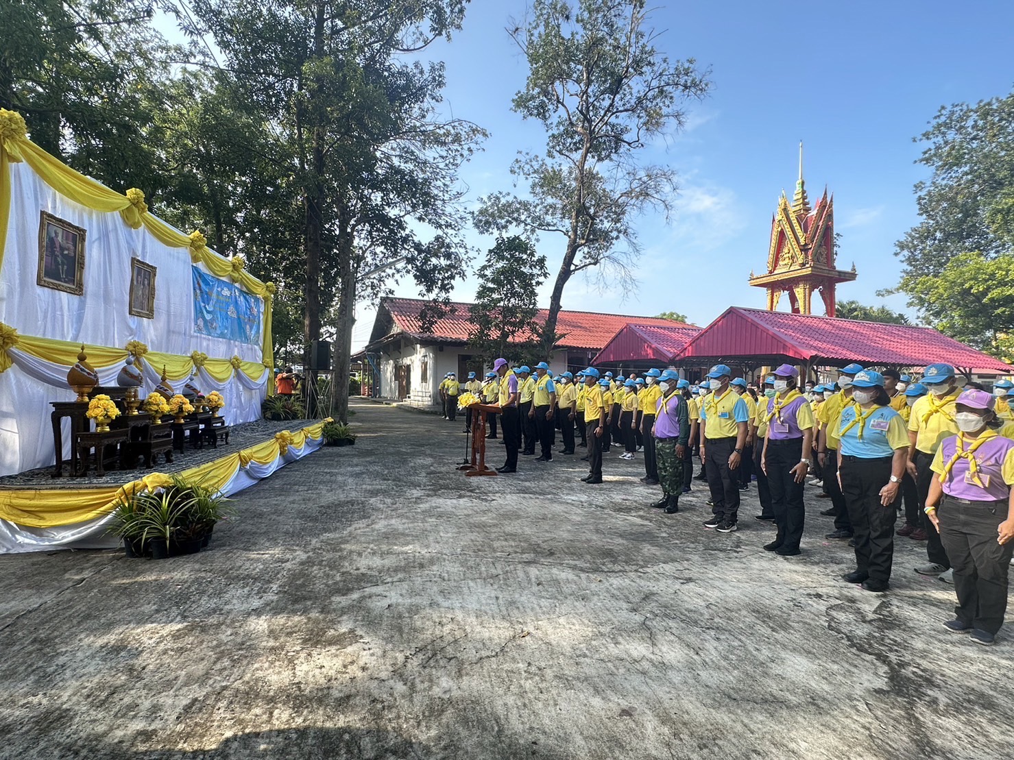 …พช.นครนายก : พัฒนาการจังหวัดนครนายก นำทีมพัฒนาชุมชนร่วมกิจกรรมจิตอาสาบำเพ็ญสาธารณประโยชน์ และบำเพ็ญสาธารณกุศล เนื่องในวันคล้ายวันพระบรมราชสมภพพระบาทสมเด็จพระปรเมนทรมหามงกุฎพระจอมเกล้าเจ้าอยู่หัว 18 ตุลาคม 2566