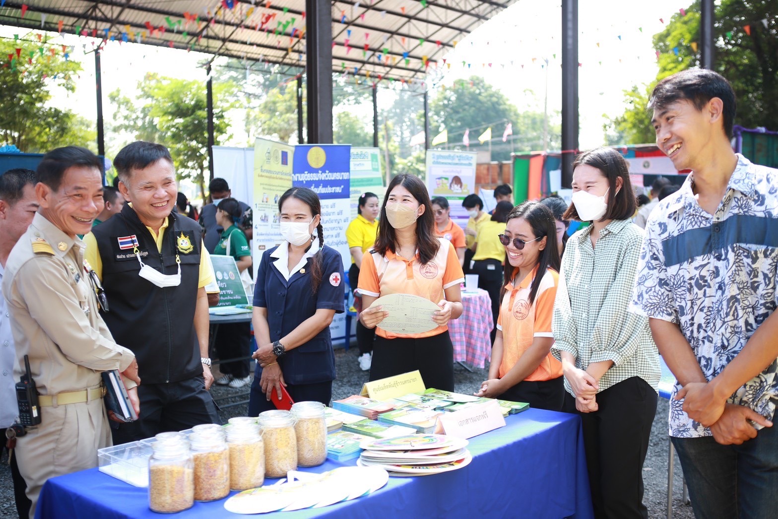 …พช.นครนายก : พัฒนาการจังหวัดนครนายกนำทีมพัฒนาชุมชนจังหวัด/สพอ.ปากพลี ร่วมโครงการ “หน่วยบำบัดทุกข์ บำรุงสุข สร้างรอยยิ้มและความปรองดองสมานฉันท์ให้ประชาชนจังหวัดนครนายก” และหน่วยแพทย์เคลื่อนที่ฯ ครั้งที่ 1/2567