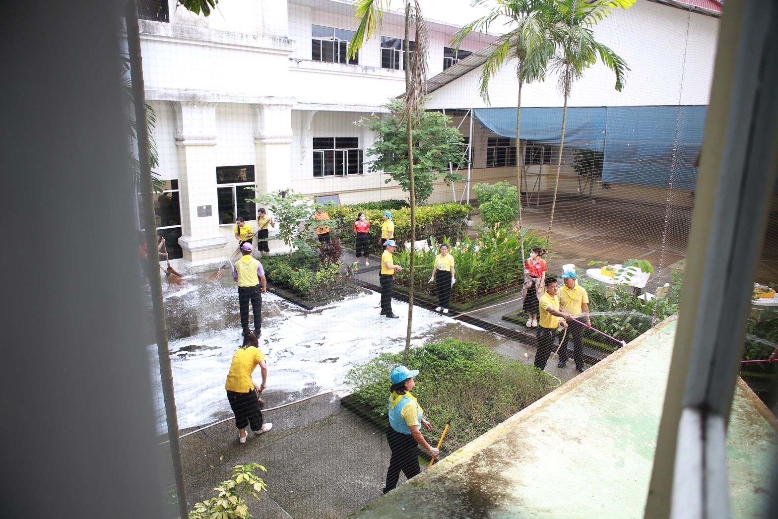 …พช.นครนายก ร่วมกิจกรรมจิตอาสาเพื่อปรับปรุงภูมิทัศน์บริเวณศาลากลางจังหวัดนครนายก