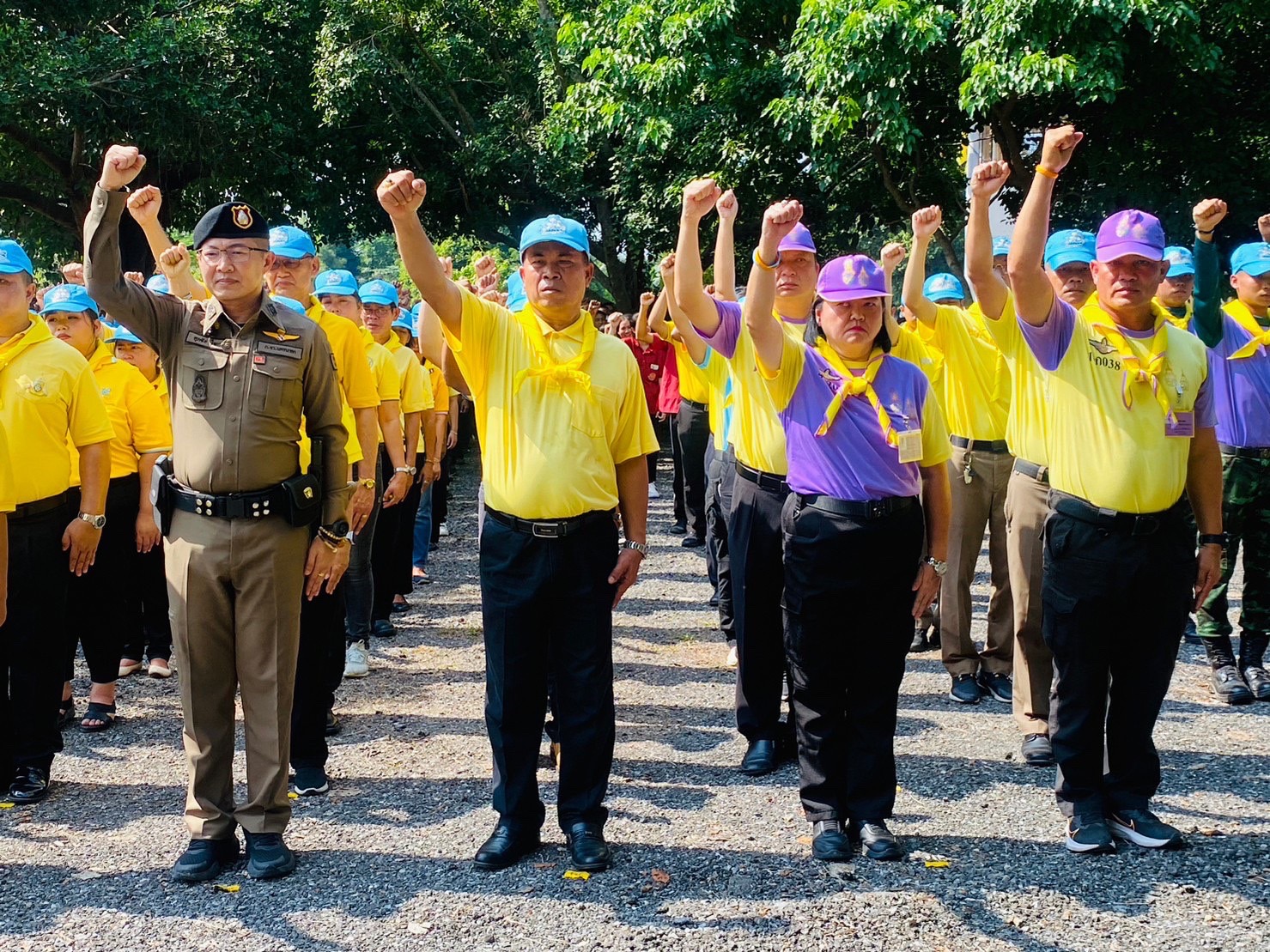 …พช.นครนายก ร่วมกิจกรรมจิตอาสาพัฒนาศาสนสถาน เนื่องในโอกาสวันคล้ายวันสวรรคตพระบาทสมเด็จพระจุลจอมเกล้าเจ้าอยู่หัว