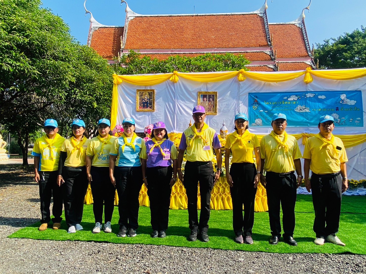 …พช.นครนายก ร่วมกิจกรรมจิตอาสาพัฒนาศาสนสถาน เนื่องในโอกาสวันคล้ายวันสวรรคตพระบาทสมเด็จพระจุลจอมเกล้าเจ้าอยู่หัว