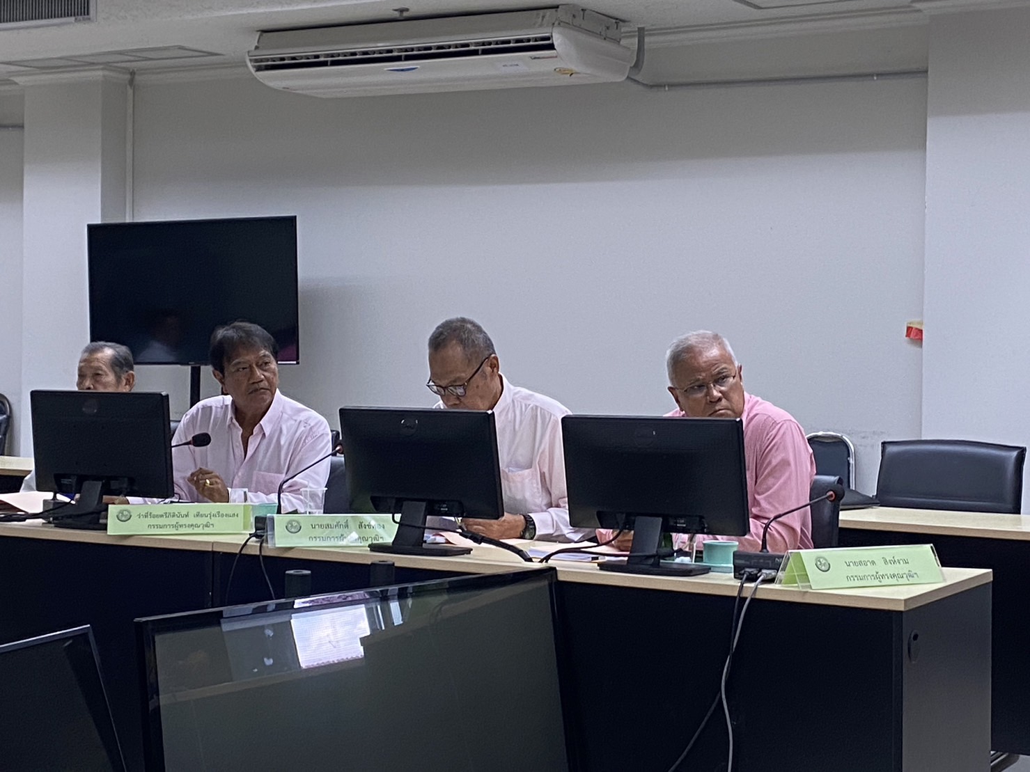 …พช.นครนายก ร่วมประชุมคณะกรรมการพนักงานเทศบาลจังหวัดนครนายก ครั้งที่ 9/2566