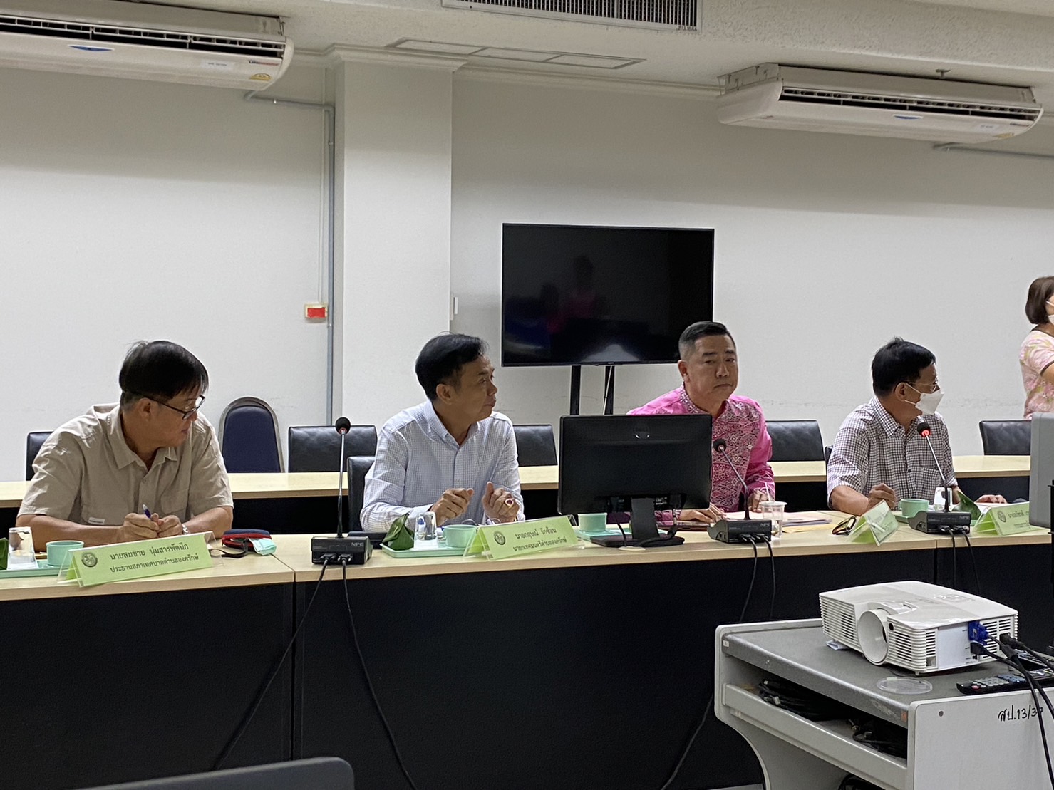 …พช.นครนายก ร่วมประชุมคณะกรรมการพนักงานเทศบาลจังหวัดนครนายก ครั้งที่ 9/2566