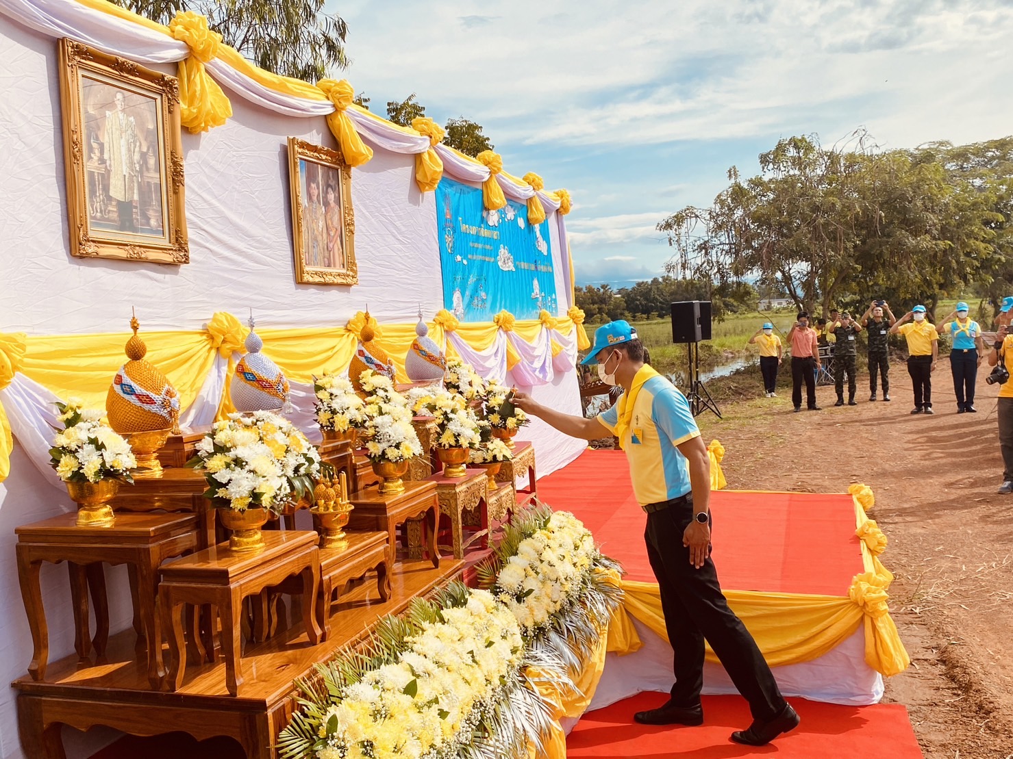 …พช.นครนายก นำทีมงานพัฒนาชุมชน ร่วมกิจกรรมจิตอาสาพัฒนา เนื่องในวันนวมินทรมหาราช 13 ตุลาคม 2566