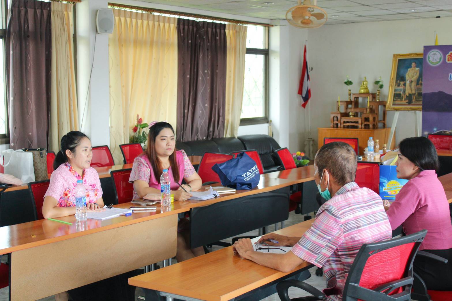 พช.นครนายก ประชุมคณะทำงานขับเคลื่อนกองทุนพัฒนาบทบาทสตรีจังหวัดนครนายก ครั้งที่ 1/2567