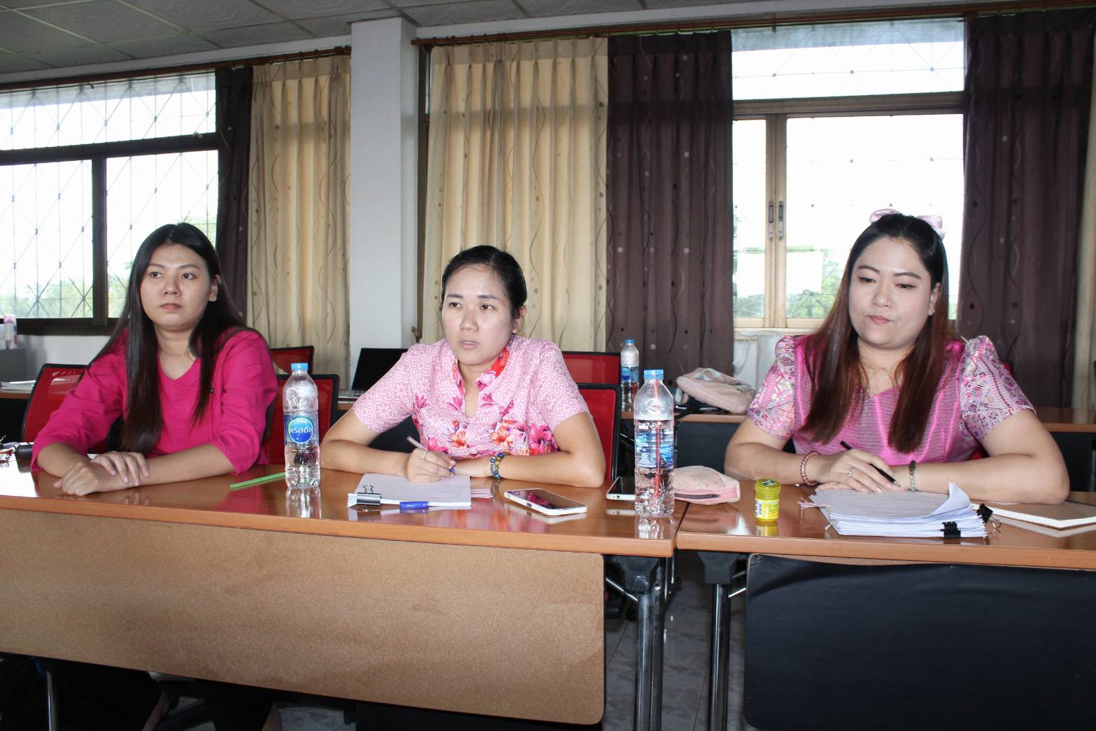 พช.นครนายก ประชุมคณะทำงานขับเคลื่อนกองทุนพัฒนาบทบาทสตรีจังหวัดนครนายก ครั้งที่ 1/2567