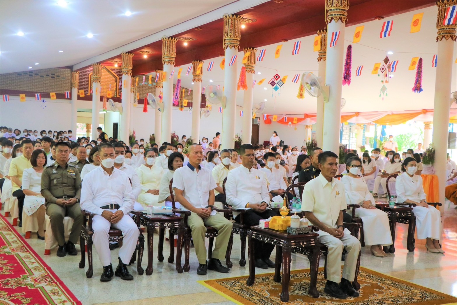 …พช.นครนายก ร่วมพิธีเจริญพระพุทธมนต์เฉลิมพระเกียรติ พระบาทสมเด็จพระเจ้าอยู่หัว สมเด็จพระนางเจ้าสิริกิติ์ พระบรมราชินีนาถ พระบรมราชชนนีพันปีหลวง สมเด็จพระนางเจ้าฯ พระบรมราชินี และสมเด็จพระเจ้าลูกเธอ เจ้าฟ้าพัชรกิติยาภา นเรนทิราเทพยวดี กรมหลวงราชสาริณีสิริพัชร มหาวัชรราชธิดา ประจำปีพุทธศักราช 2566