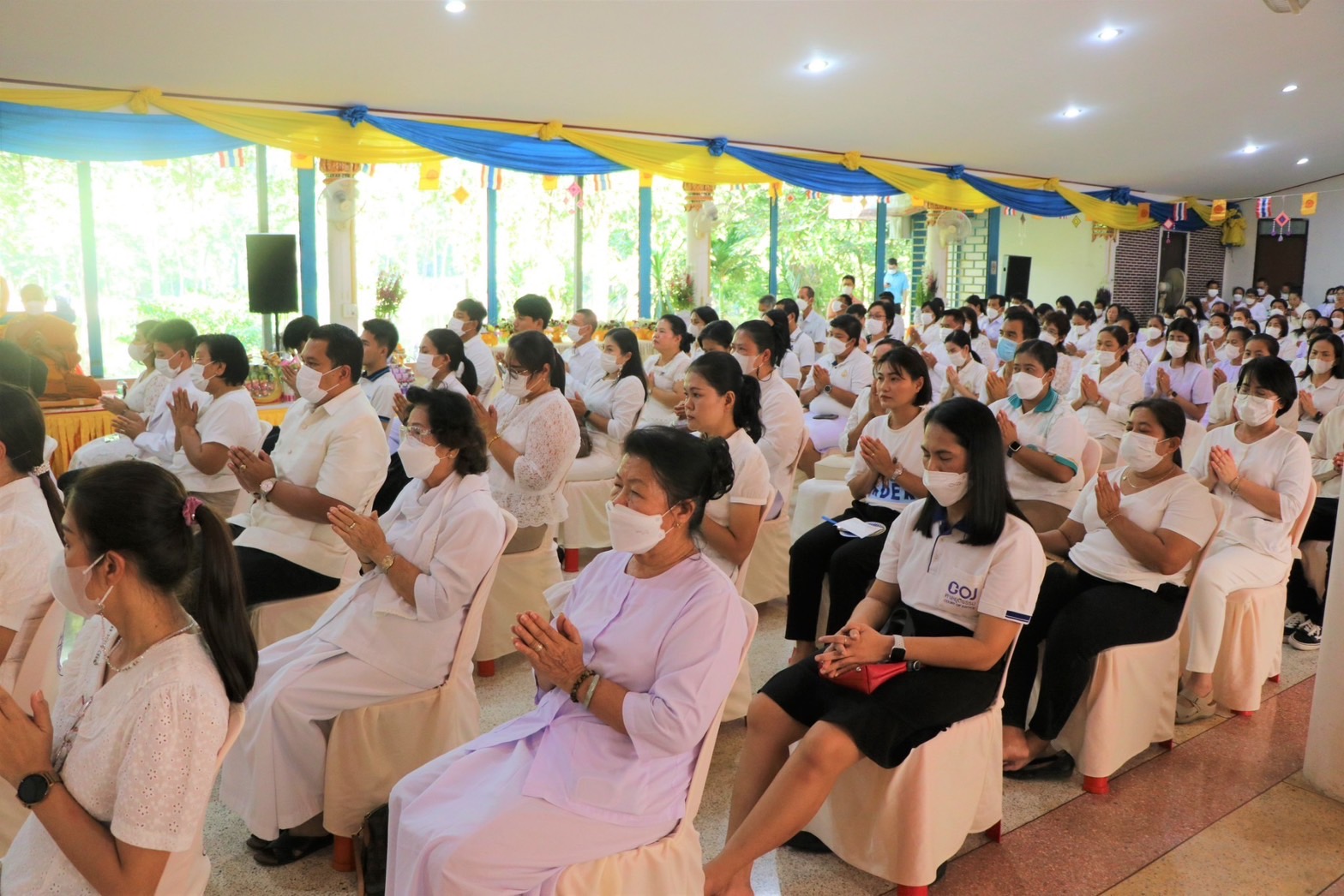 …พช.นครนายก ร่วมพิธีเจริญพระพุทธมนต์เฉลิมพระเกียรติ พระบาทสมเด็จพระเจ้าอยู่หัว สมเด็จพระนางเจ้าสิริกิติ์ พระบรมราชินีนาถ พระบรมราชชนนีพันปีหลวง สมเด็จพระนางเจ้าฯ พระบรมราชินี และสมเด็จพระเจ้าลูกเธอ เจ้าฟ้าพัชรกิติยาภา นเรนทิราเทพยวดี กรมหลวงราชสาริณีสิริพัชร มหาวัชรราชธิดา ประจำปีพุทธศักราช 2566