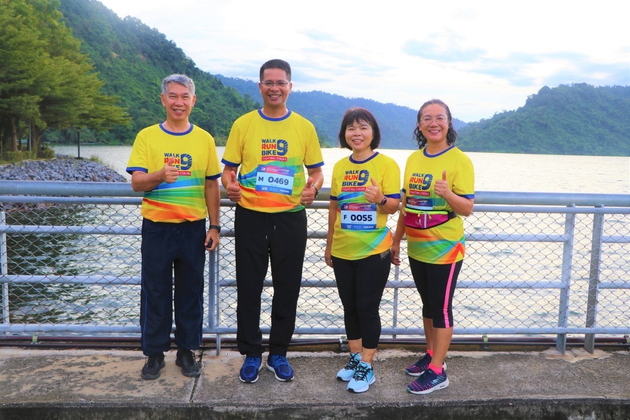 …พช.นครนายก ร่วมกิจกรรมโครงการแสงนำใจไทยทั้งชาติ เดิน วิ่ง ปั่น ป้องกันอัมพาต ครั้งที่ 9 เฉลิมพระเกียรติ