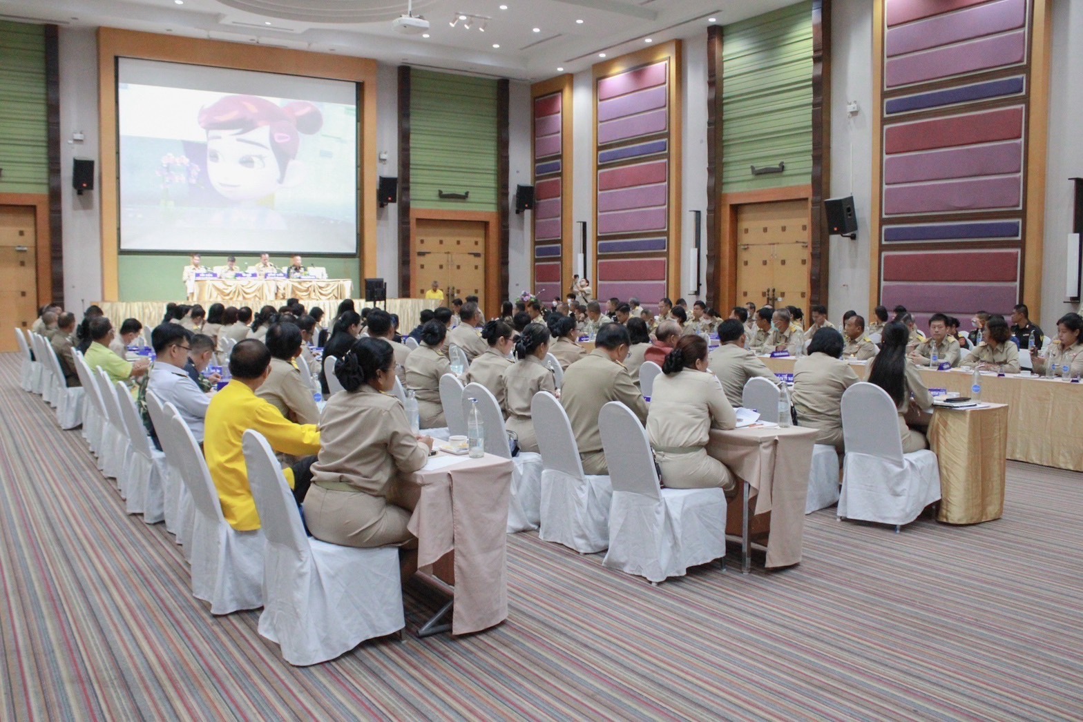 …พช.นครนายก ร่วมประชุมคณะกรมการจังหวัดและหัวหน้าส่วนราชการ