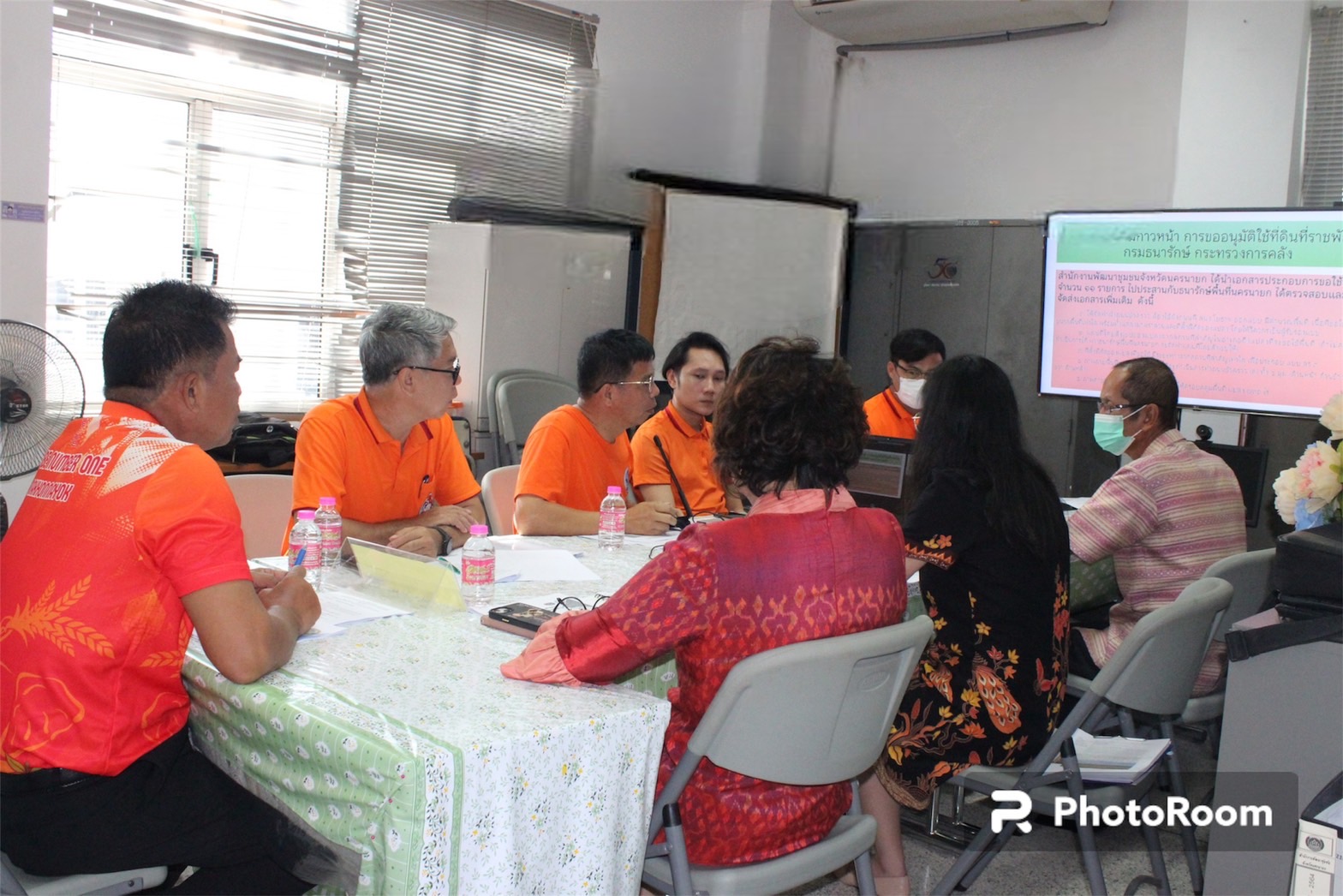 …พช.นครนายก ร่วมรายงานความก้าวหน้าการขับเคลื่อนการจัดทำผังการใช้ประโยชน์ที่ดินแบบรูปรายการและประมาณการราคา ในพื้นที่จังหวัดนำร่องการขับเคลื่อนเขตพัฒนาเศรษฐกิจพอเพียง (SEDZ) ด้วยโมเดลเศรษฐกิจใหม่ ในพื้นที่จังหวัดนครนายก