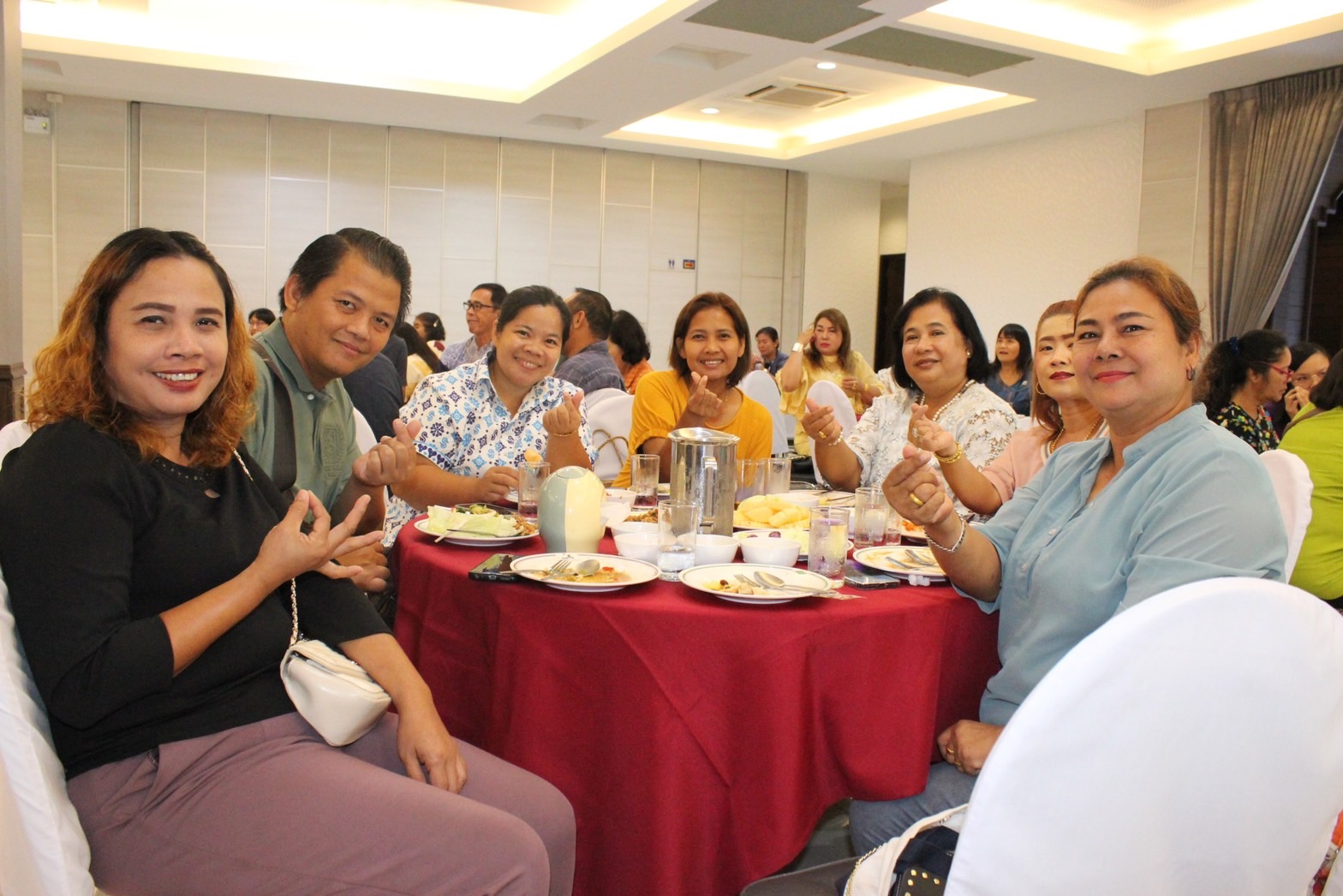 …พช.นครนายก ร่วมแสดงความยินดีกับข้าราชการที่ได้รับการแต่งตั้ง