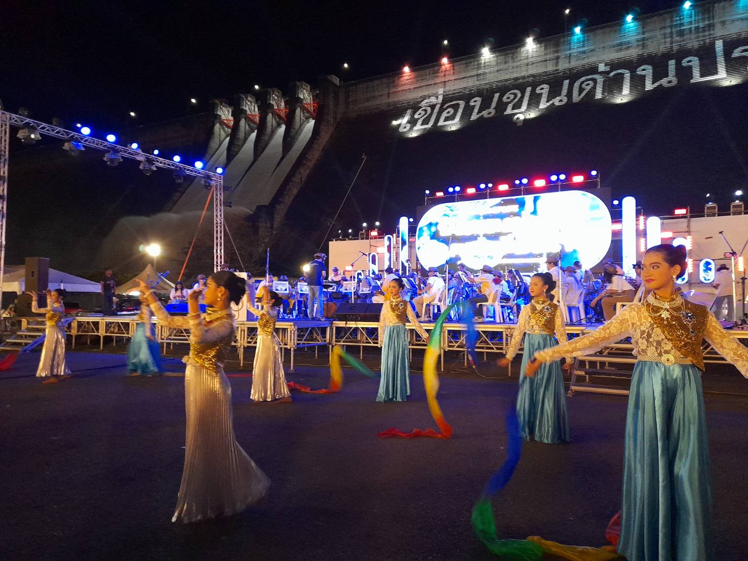 …พช.นครนายก ร่วมพิธีเปิดงาน “ฟังเพลงพ่อ คลอเสียงน้ำ ครั้งที่4”