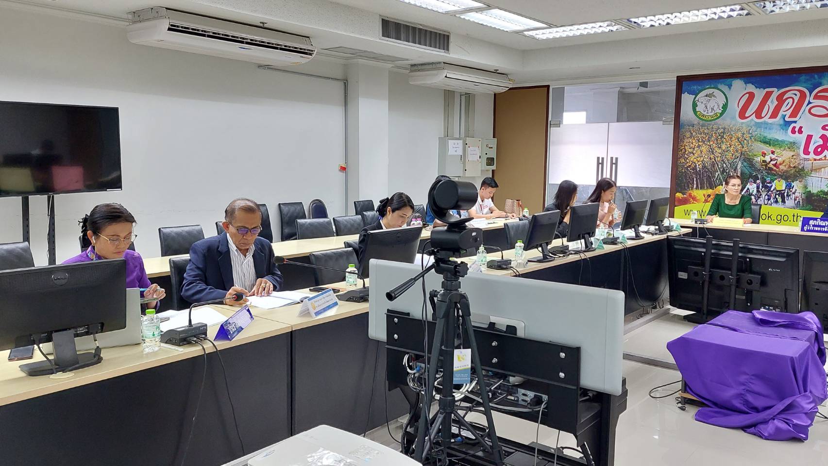 … พช.นครนายก ร่วมประชุมคณะกรรมการคัดเลือกคัดสรร ผู้รับพระราชทานทุนการศึกษาพระราชทานสมเด็จพระบรมโอรสาธิราชฯ สยามมกุฎราชกุมาร (ม.ท.ศ.) และประสานงานระดับจังหวัดนครนายก รุ่นที่ 15 ประจำปี พ.ศ.2566 ครั้งที่ 3/2566