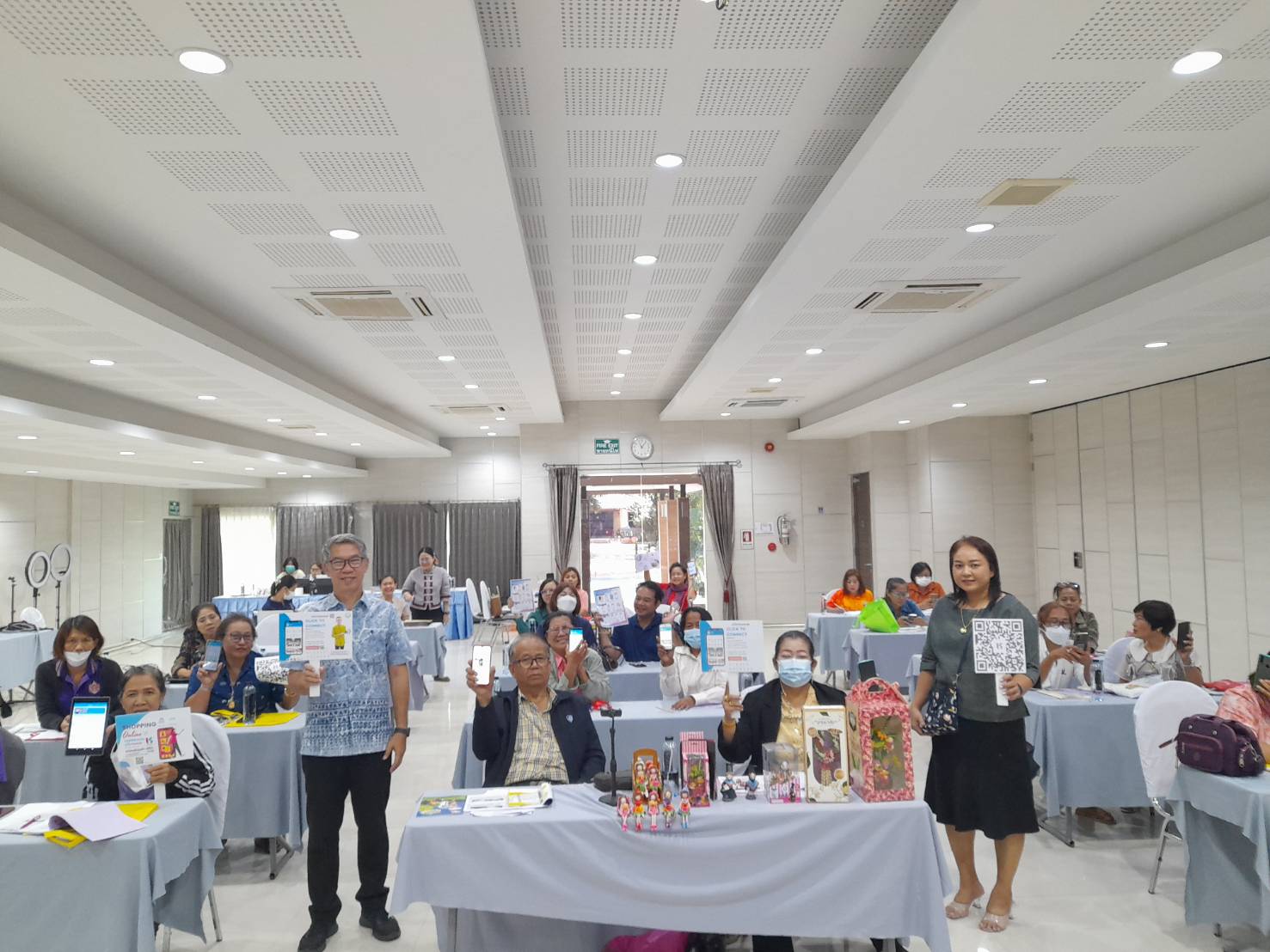 …พช.นครนายก ประชาสัมพันธ์การใช้บริการแพลตฟอร์มบริการดิจิทัล Click ชุมชน