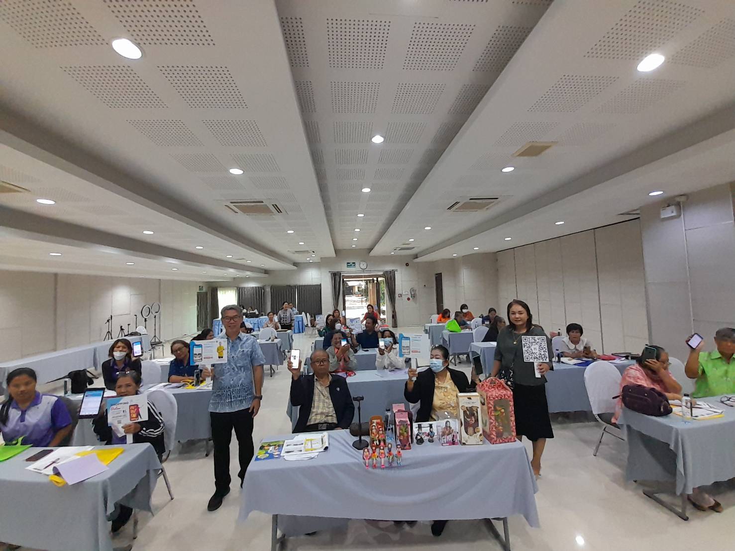 …พช.นครนายก ประชาสัมพันธ์การใช้บริการแพลตฟอร์มบริการดิจิทัล Click ชุมชน