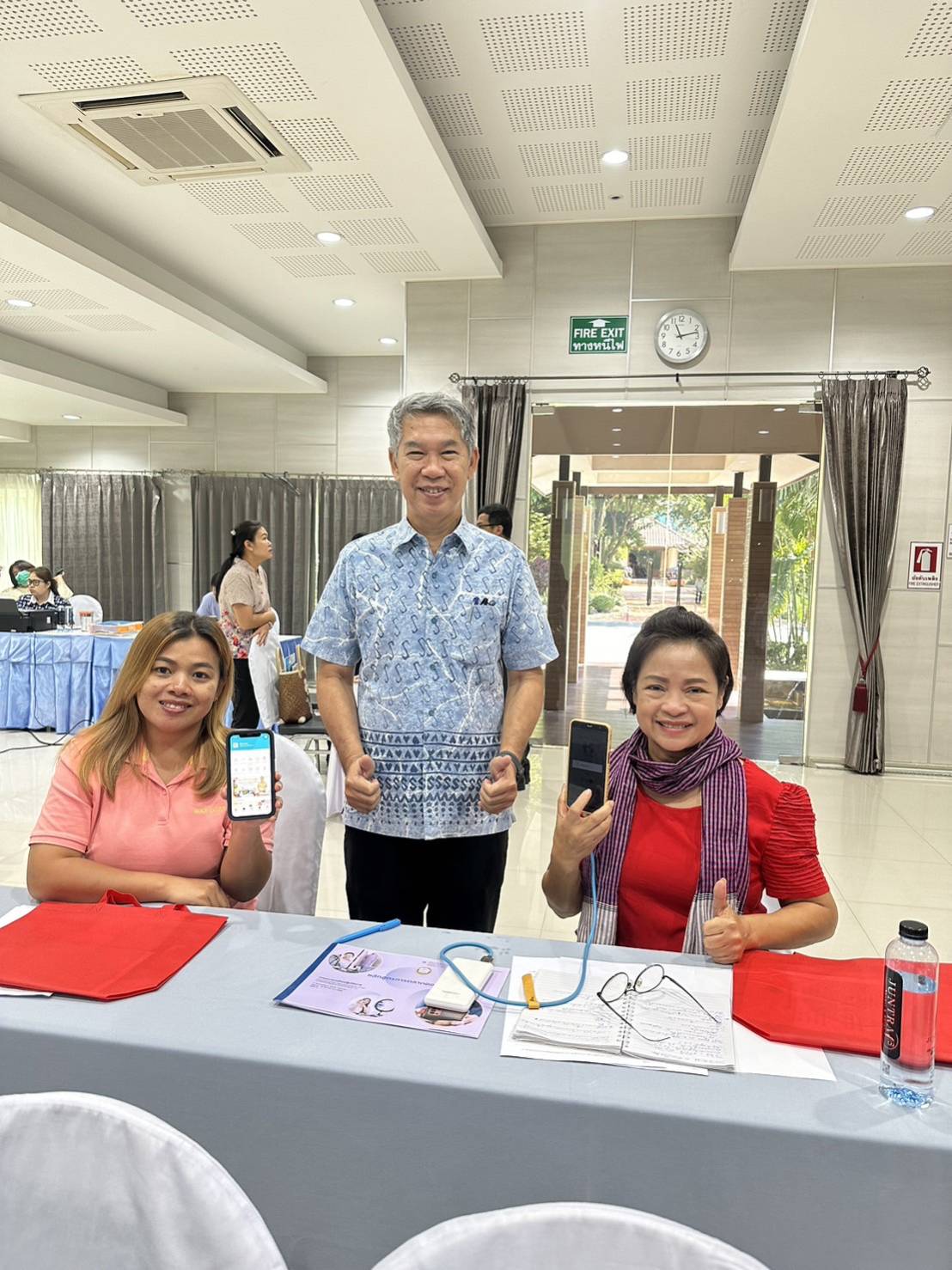 …พช.นครนายก ประชาสัมพันธ์การใช้บริการแพลตฟอร์มบริการดิจิทัล Click ชุมชน