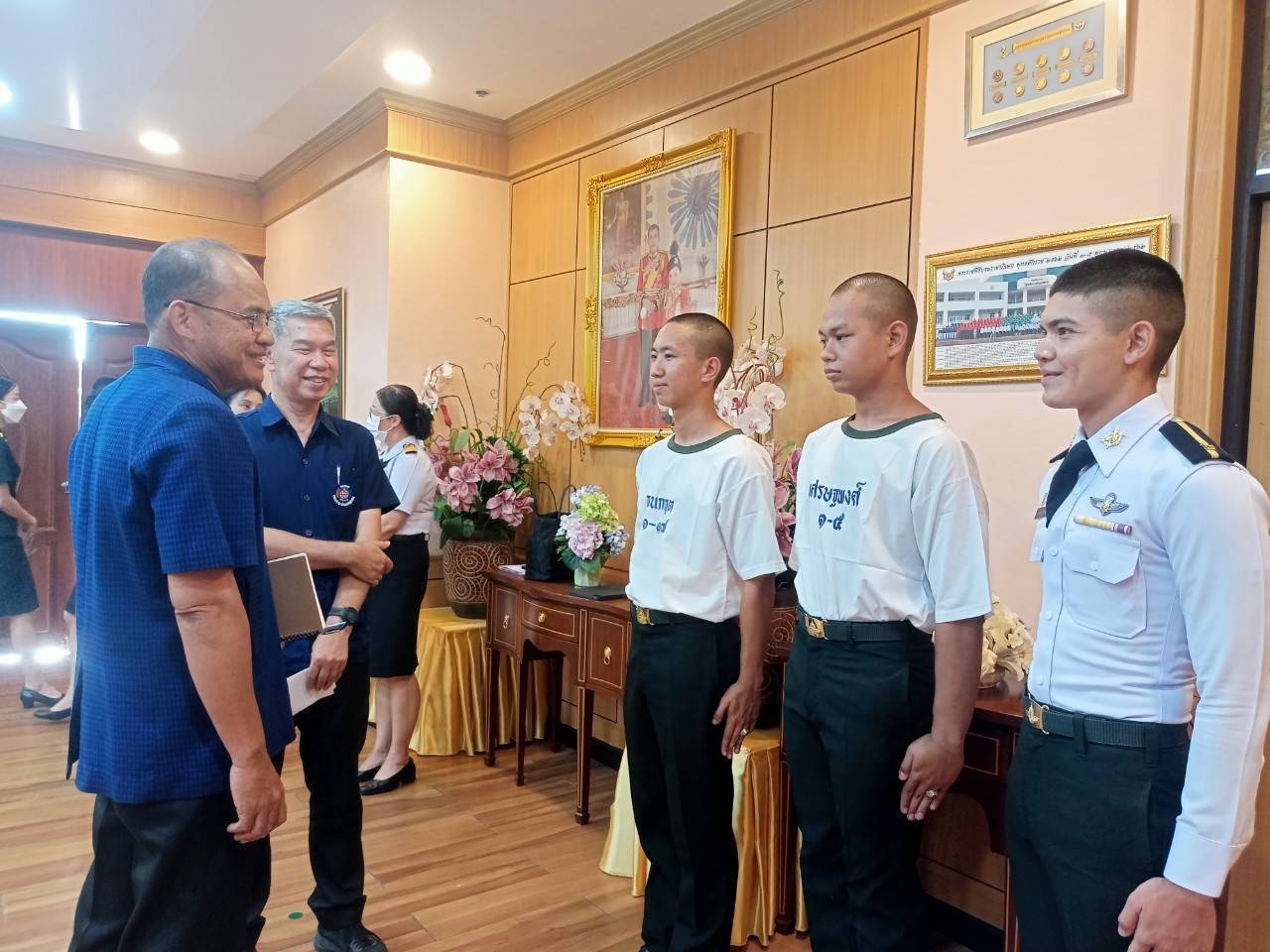 …พช.นครนายก ลงพื้นที่เยี่ยมนักเรียนทุนพระราชทาน ม.ท.ศ. รุ่นที่ 12 – 15