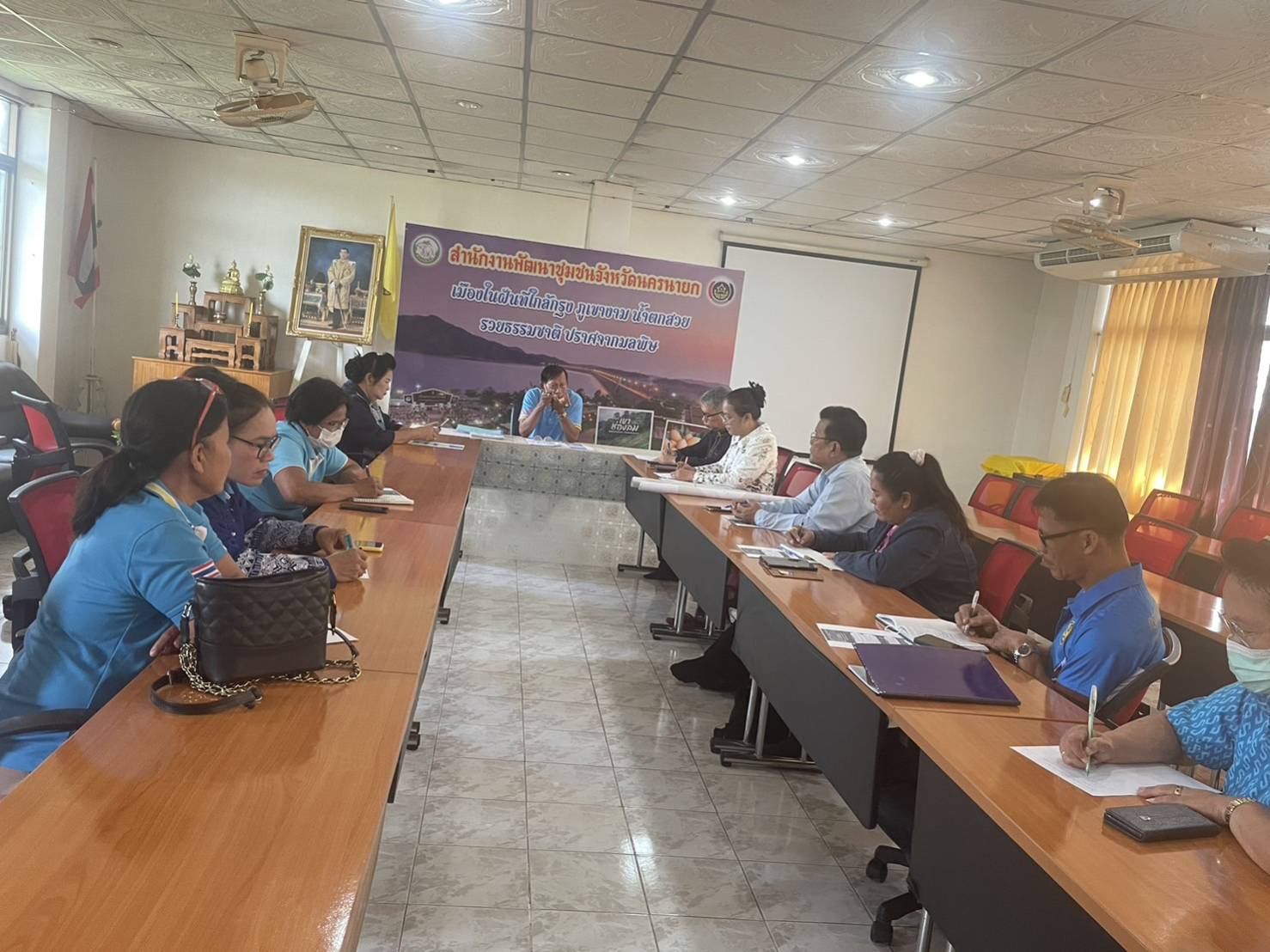 …พช.นครนายก ร่วมกับคณะกรรมการเครือข่ายกองทุนแม่ของแผ่นดินระดับจังหวัดขับเคลื่อนการดำเนินงานกองทุนแม่ของแผ่นดิน ประจำปี พ.ศ.2567